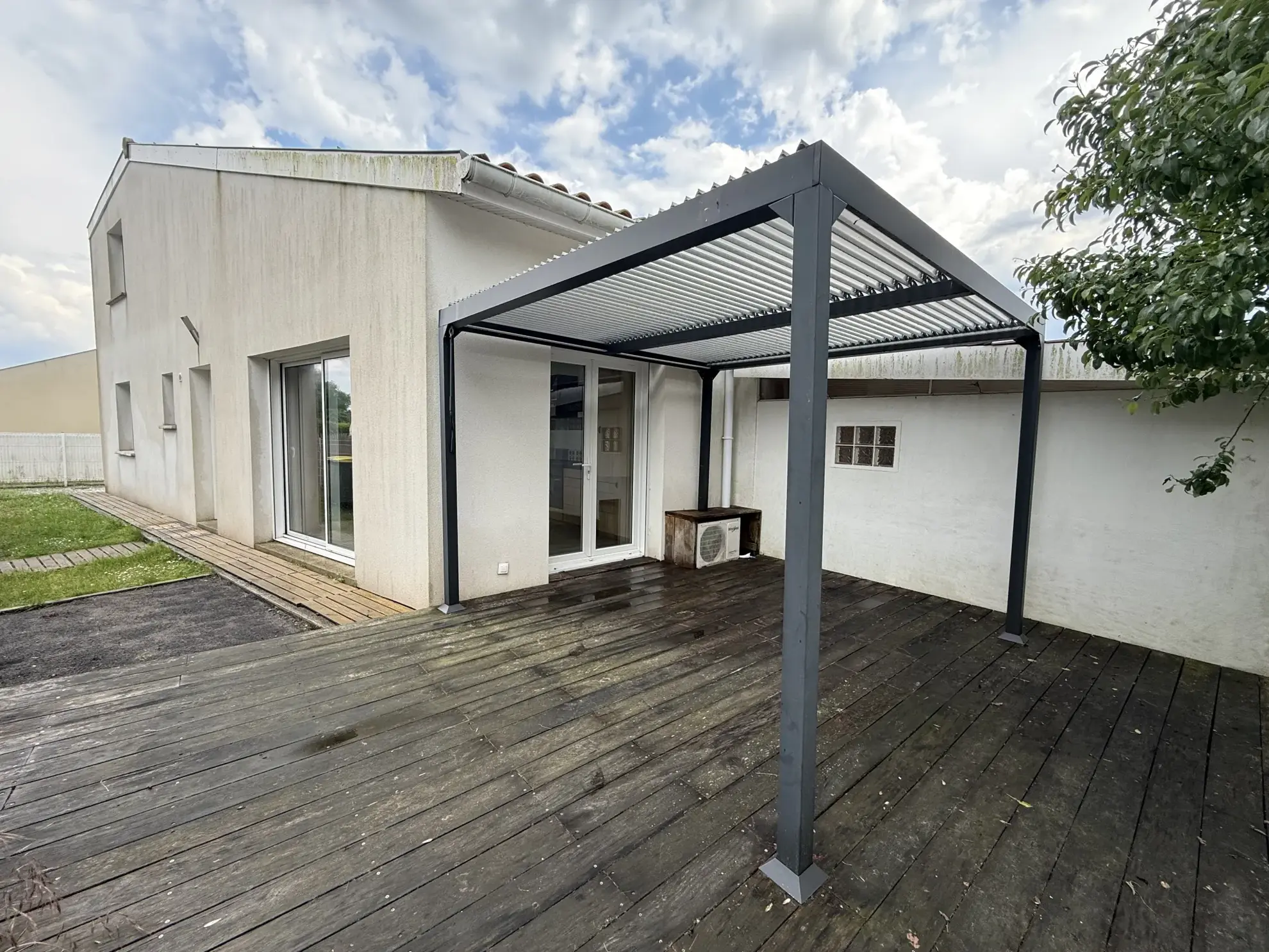 Maison mitoyenne moderne de 74 m² à Lanton proche bassin d'Arcachon 