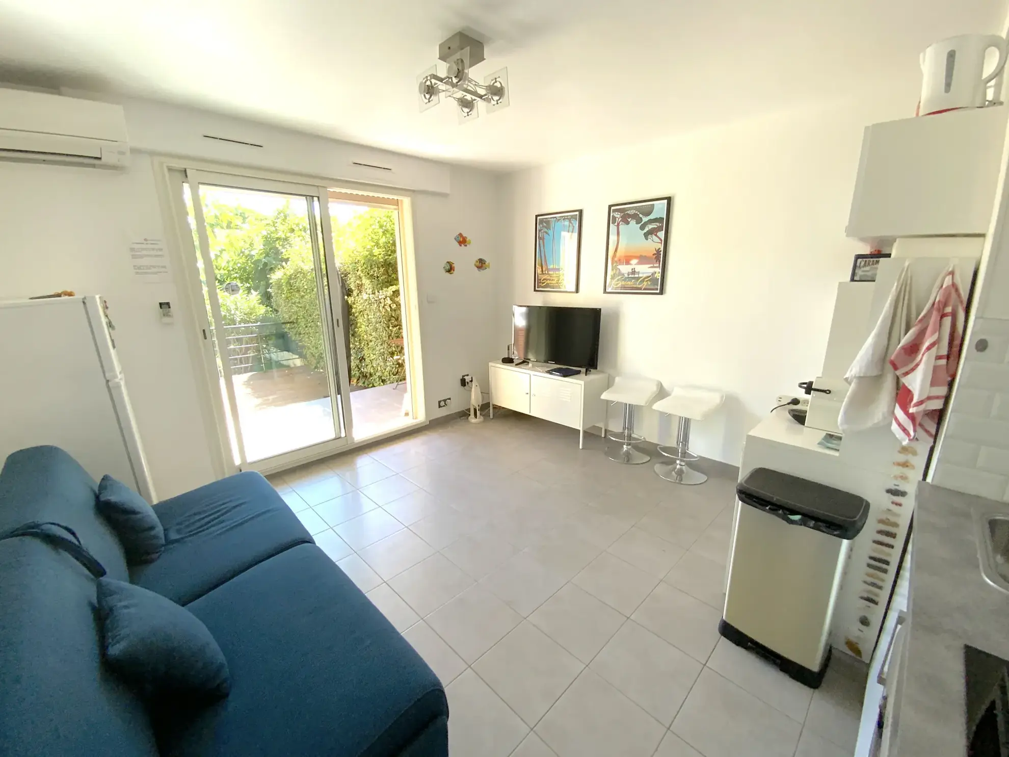 Appartement en rez-de-jardin avec jardin de 180 m² à Saint-Cyr-sur-Mer 