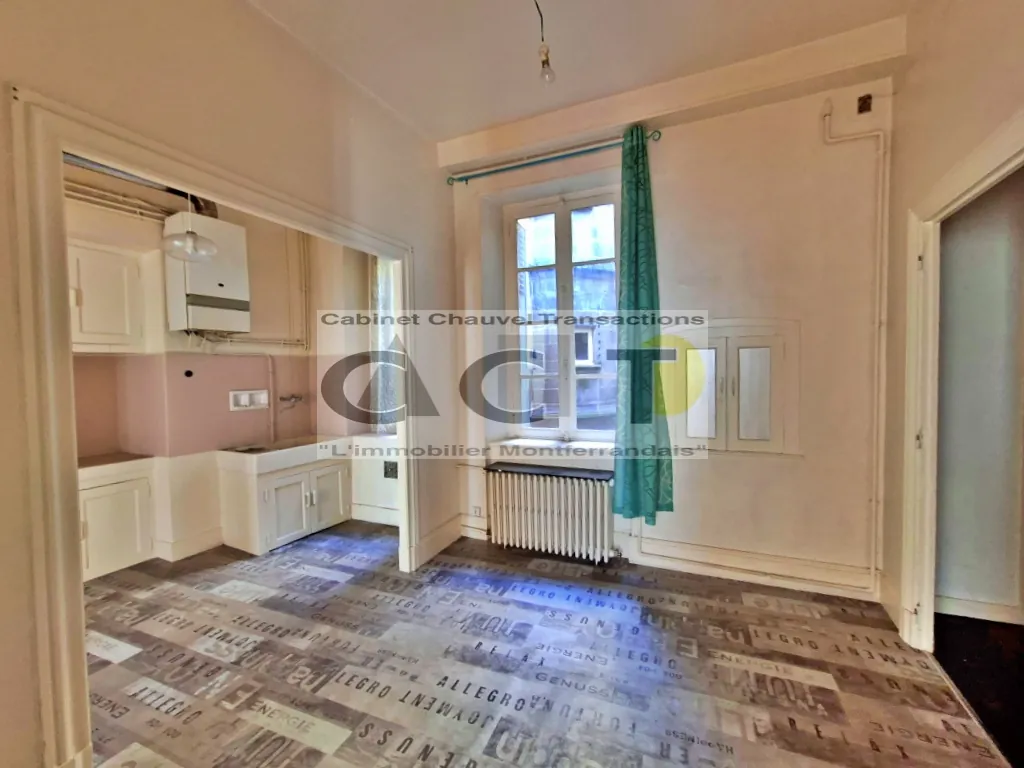 Charmant appartement ancien à vendre à Clermont-Ferrand, 47 m², idéal pour investissement ou premier achat 