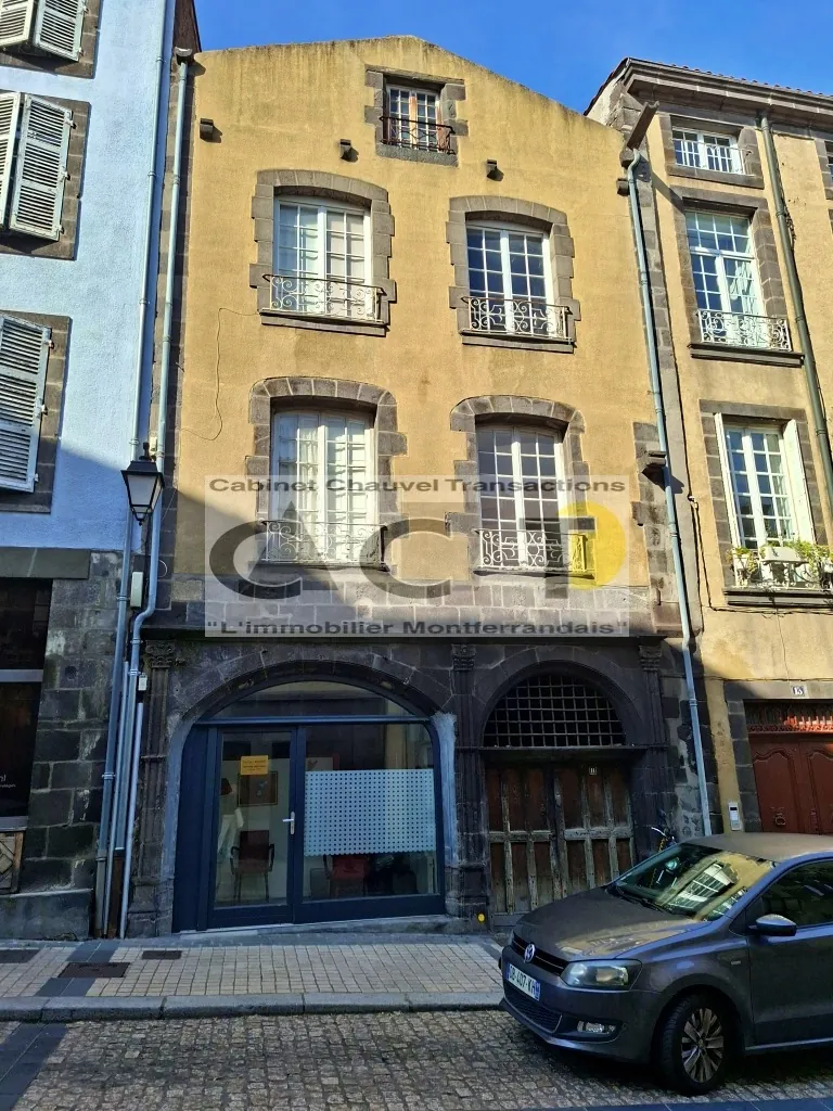 Charmant appartement ancien à vendre à Clermont-Ferrand, 47 m², idéal pour investissement ou premier achat 