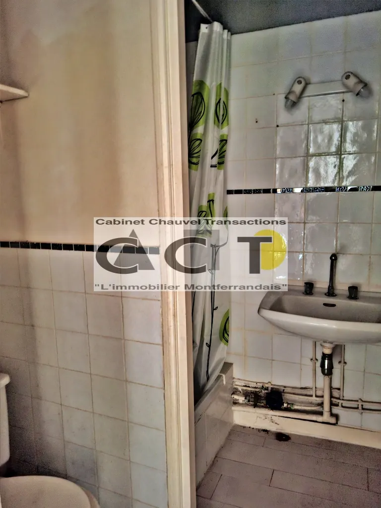 Charmant appartement ancien à vendre à Clermont-Ferrand, 47 m², idéal pour investissement ou premier achat 