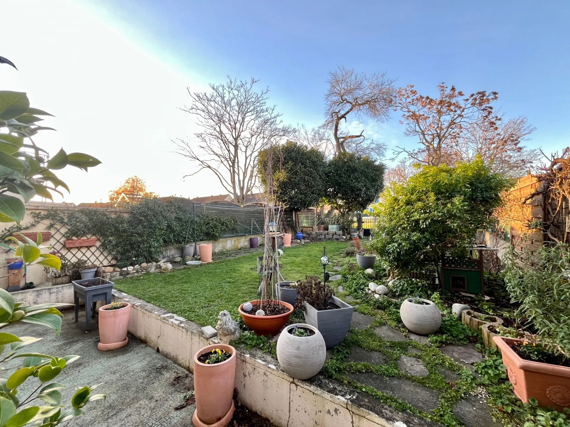 Maison 5 pièces avec jardin à Riom dans un cadre calme et proche de toutes commodités 