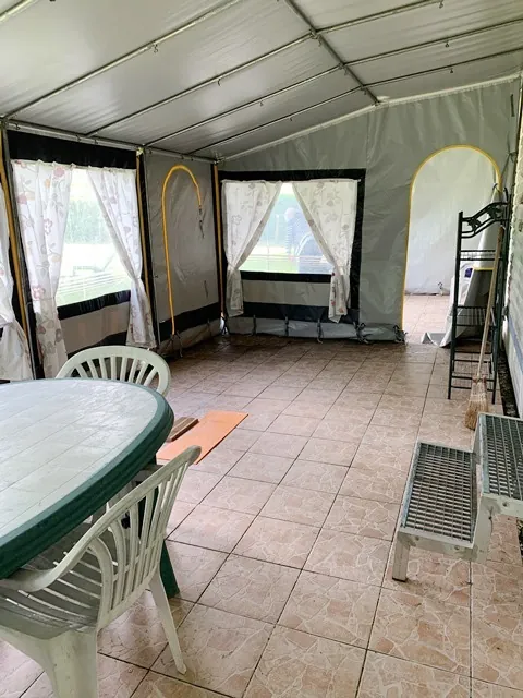 Terrain de Loisirs de 993 m² avec Mobil-home et Caravanes à Saint Georges d'Oleron 