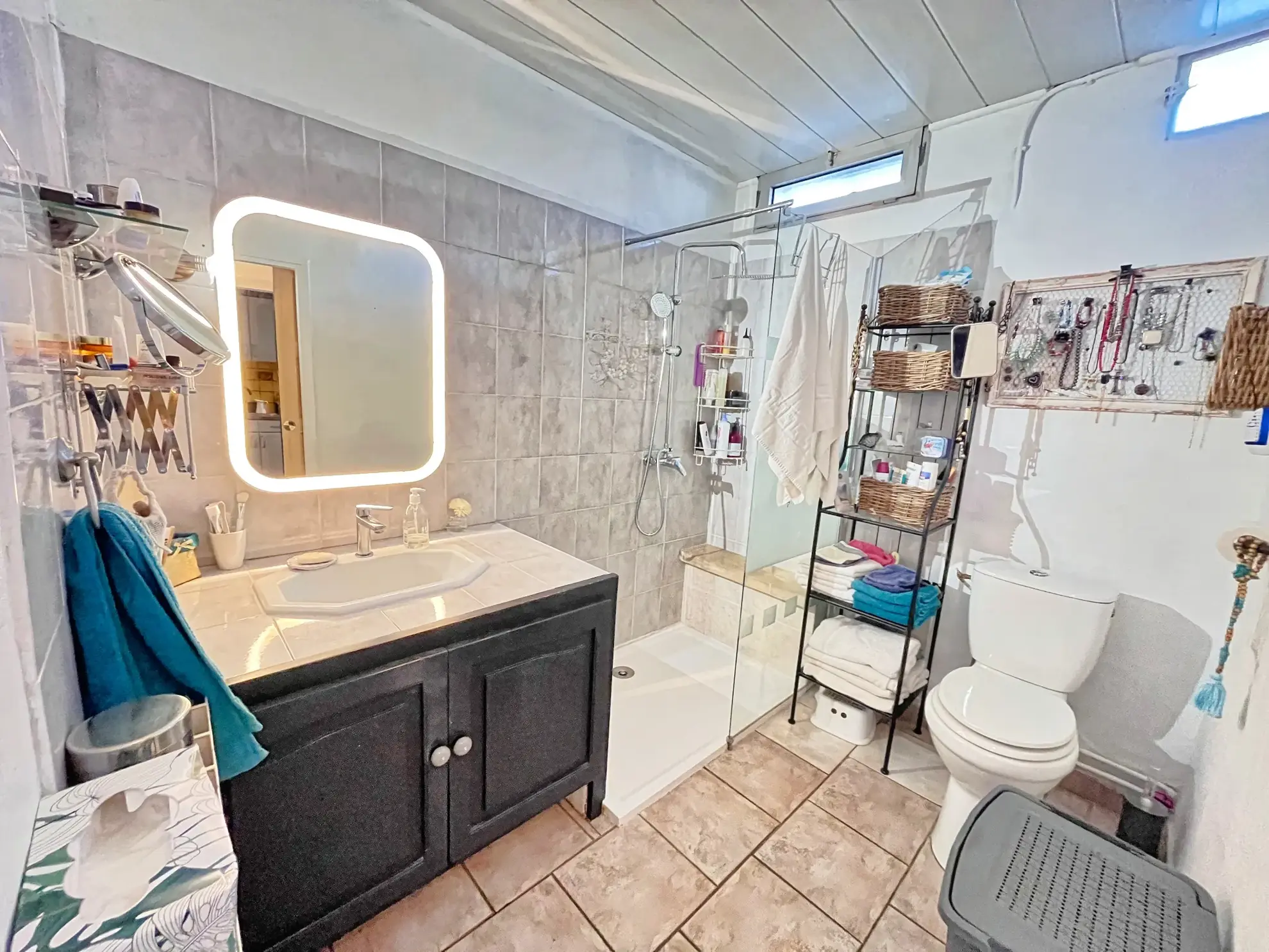 Maison à vendre à Avignon avec jardin et garage - 81 m² 