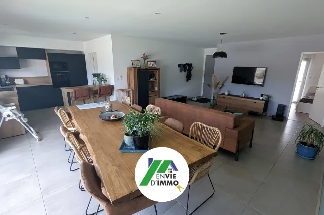 Maison récente de plain-pied avec 3 chambres à Niort proche commerces