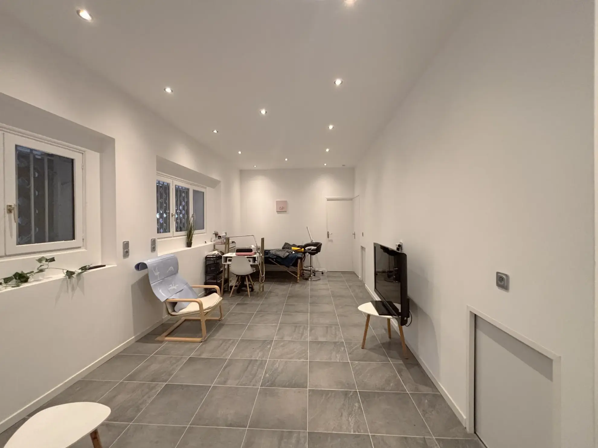 Fonds de commerce vente de produits de vape à La Trinité, emplacement numéro 1 