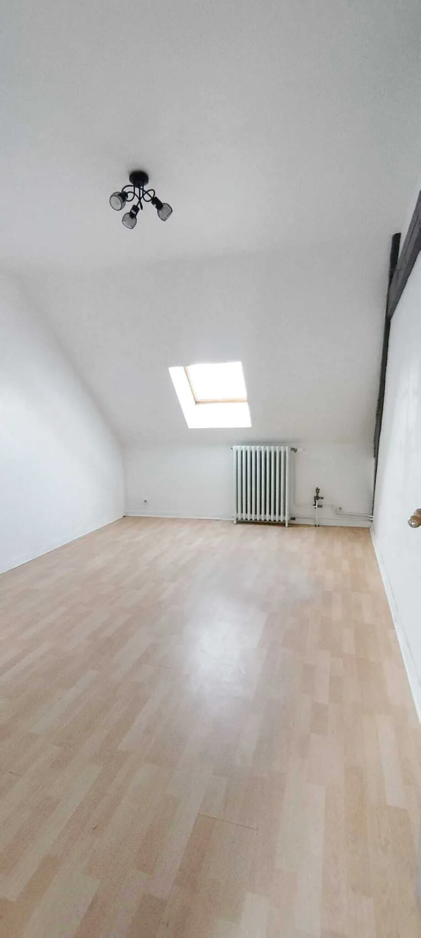 Maison de ville en lisière de forêt à Mouy - 125 m² avec terrasse et jardin 