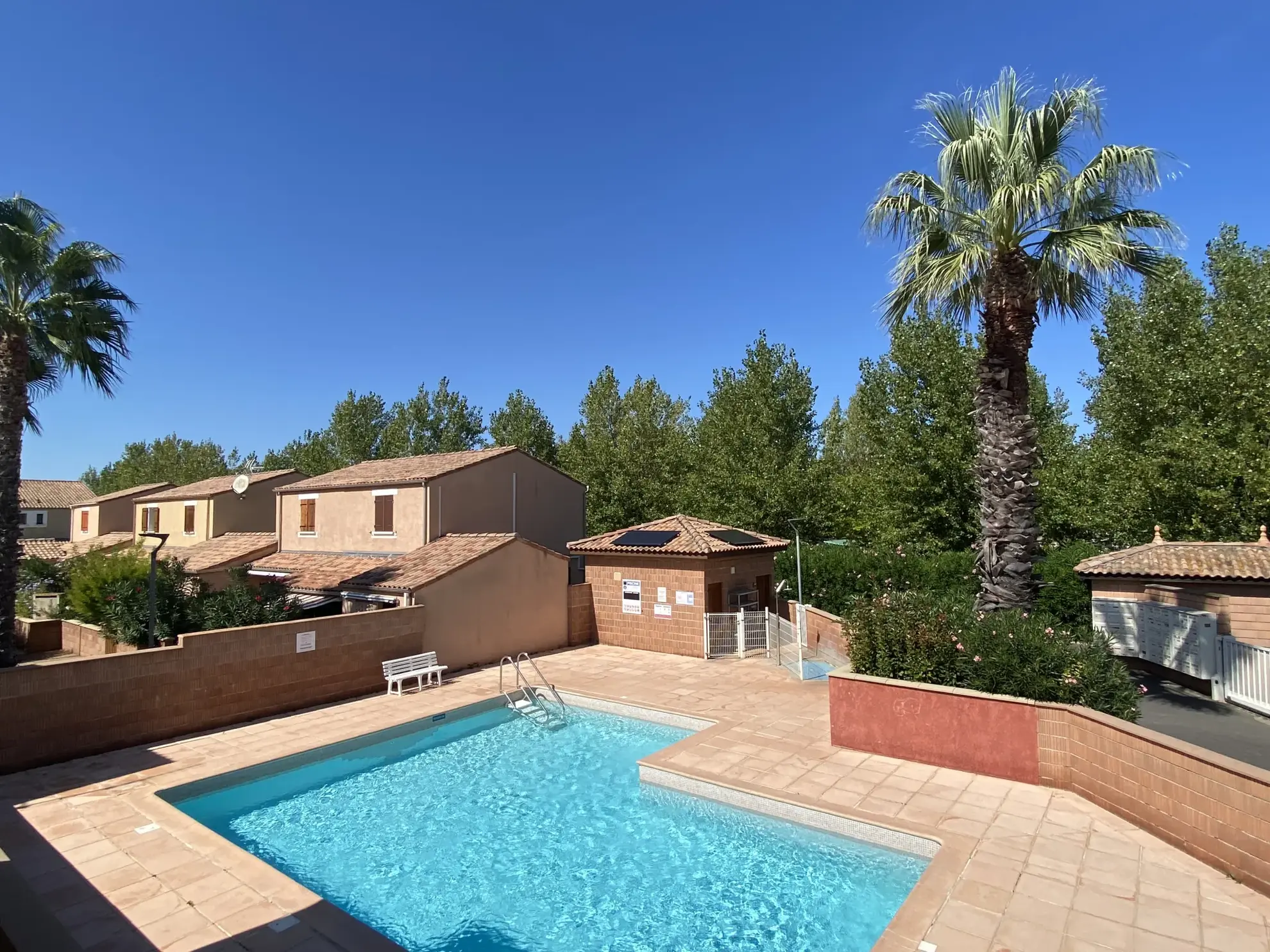 Maison 3 pièces à Vias Plage avec piscine et garage - Résidence sécurisée