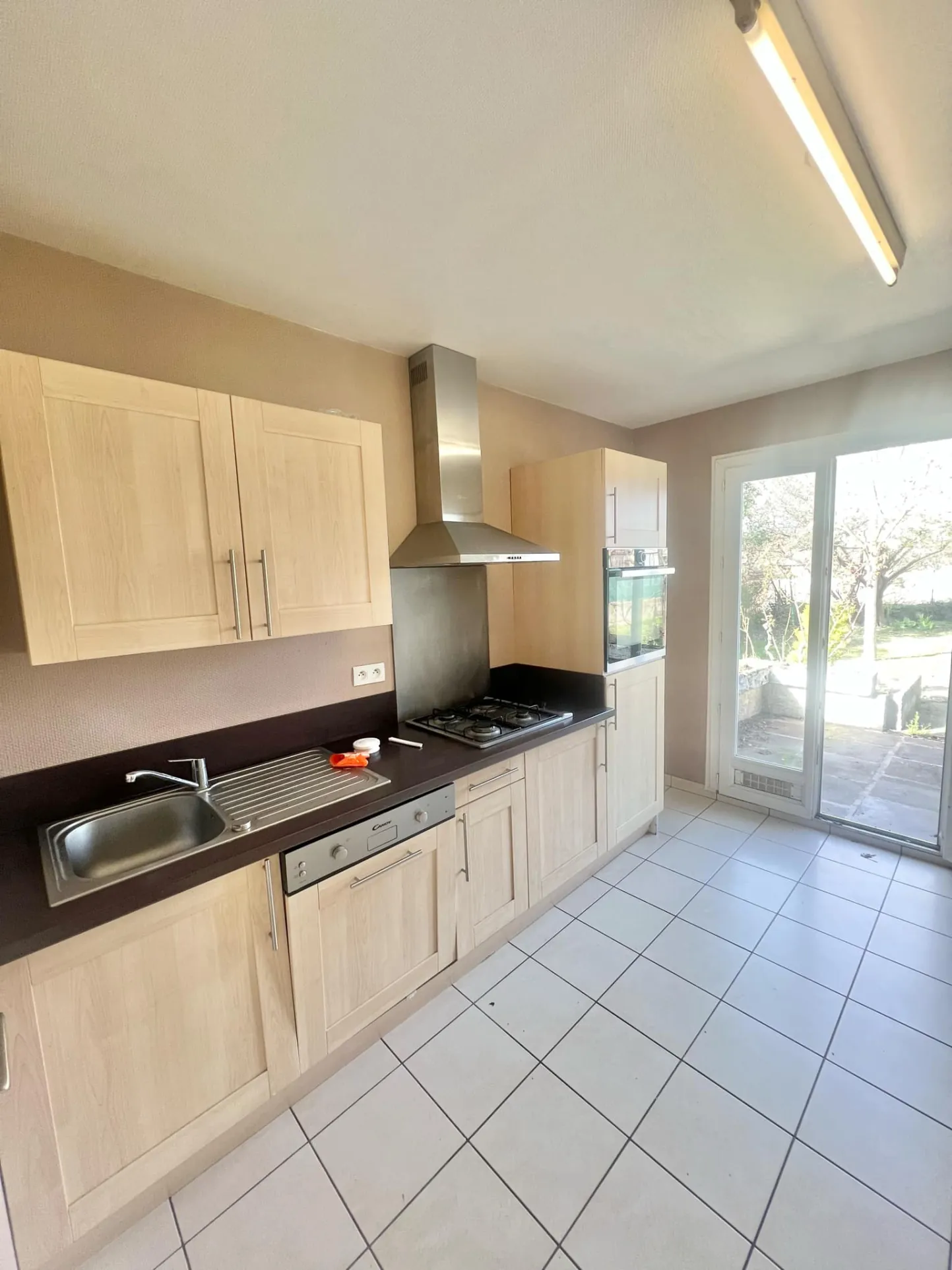 Maison familiale avec jardin et garage à Riom - 83 m² 