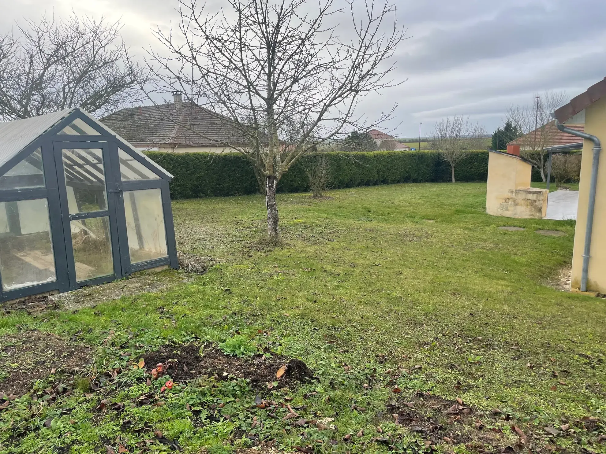 Maison récente 6 chambres avec grande terrasse à Mesnil Saint Loup 