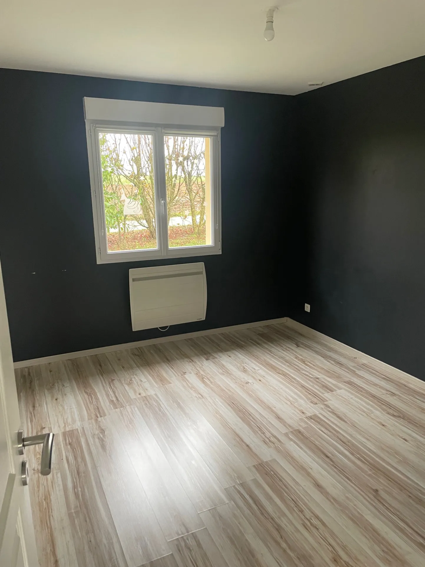 Maison récente 6 chambres avec grande terrasse à Mesnil Saint Loup 