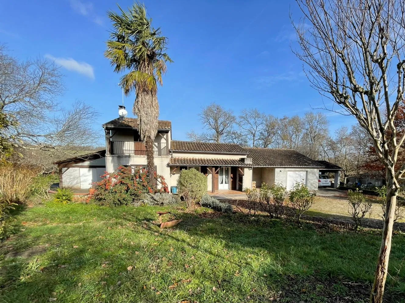 Charmante maison familiale de 152 m² avec grand terrain à Moncaut