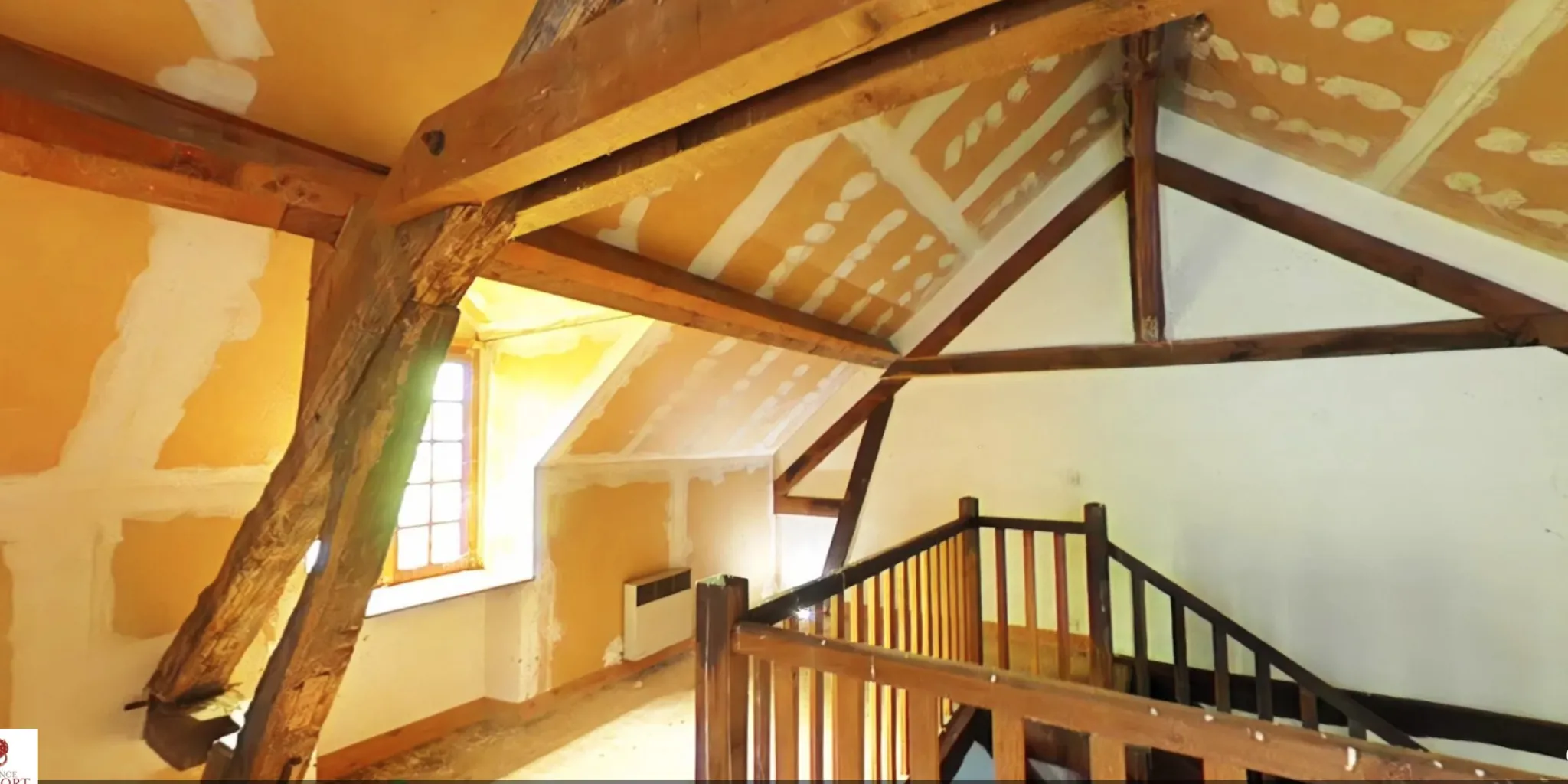 Longère avec étang et 3,7 hectares à vendre à La Guerche-sur-l'Aubois 