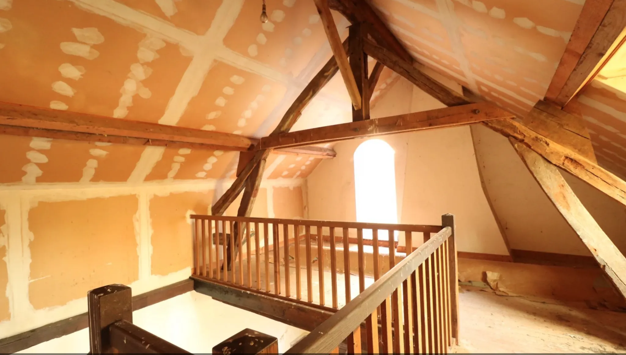 Longère avec étang et 3,7 hectares à vendre à La Guerche-sur-l'Aubois 