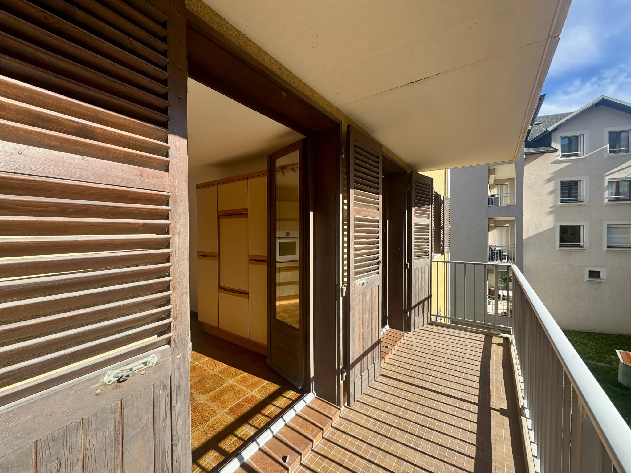 Appartement T3 avec garage, balcon et cave à Saint-Jean-de-Maurienne 