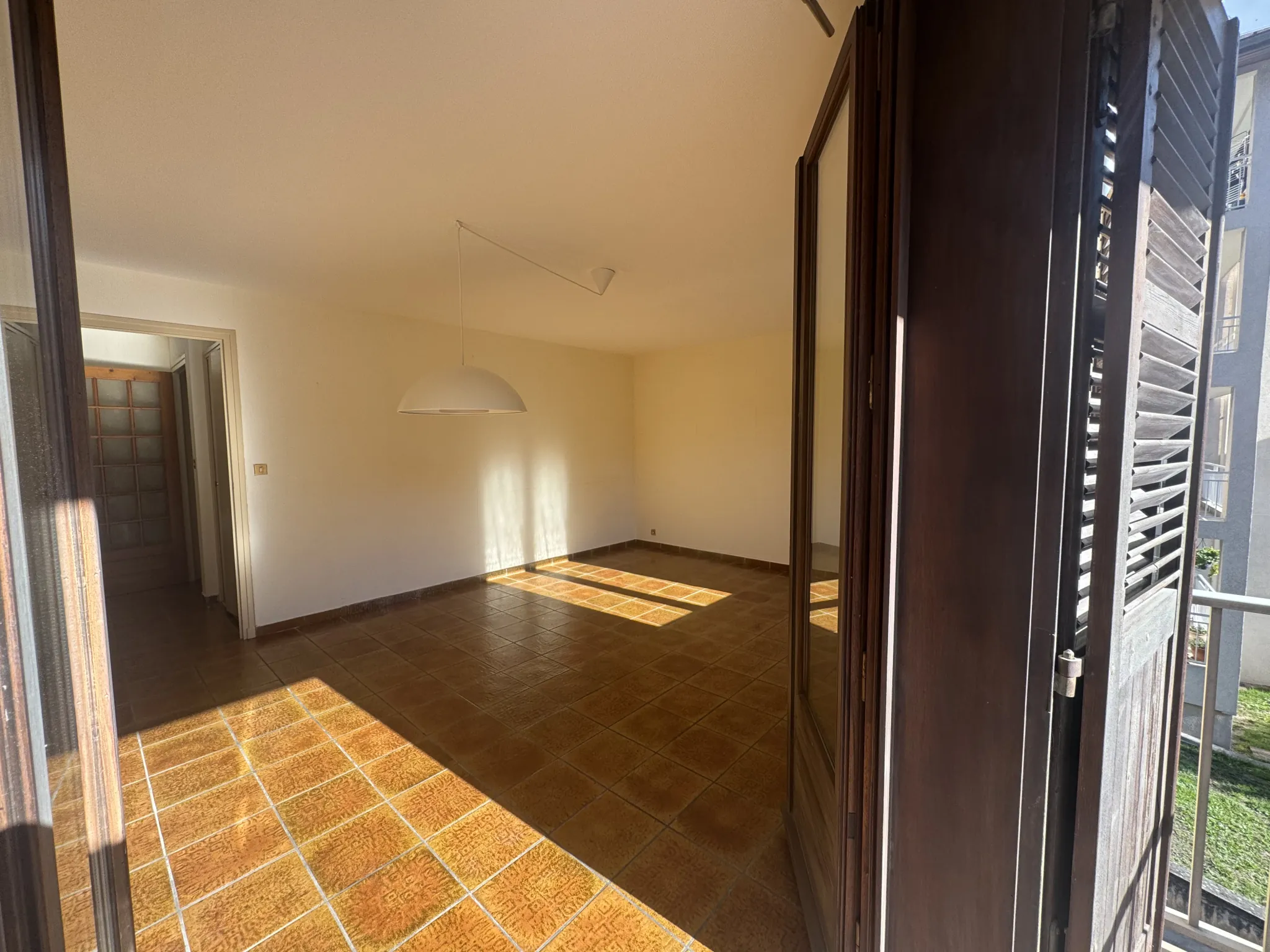 Appartement T3 avec garage, balcon et cave à Saint-Jean-de-Maurienne 