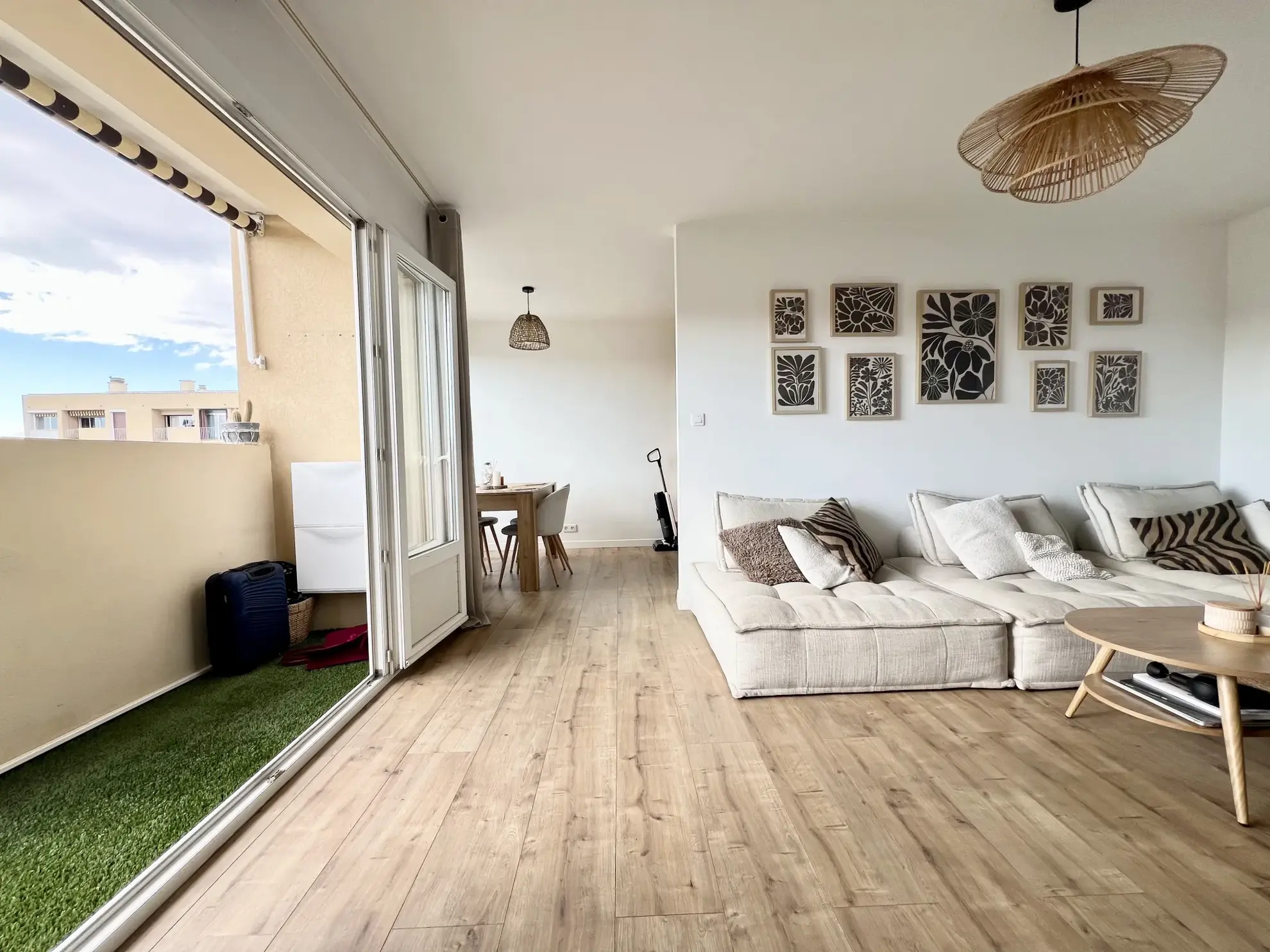Appartement T4 lumineux avec balcon et stationnement au centre de La Valette du Var