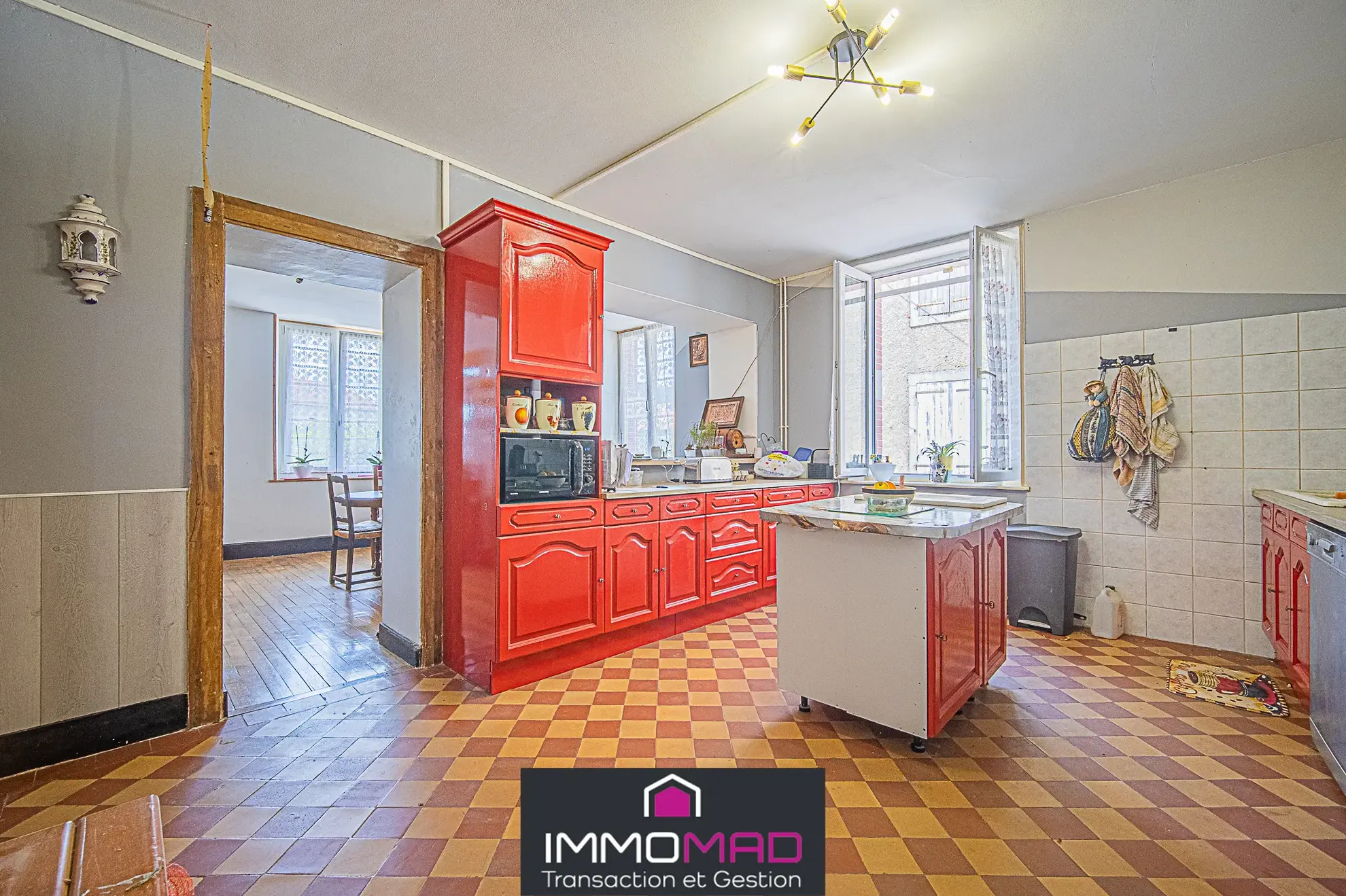 Maison spacieuse de 200m² avec 3 chambres à Han-sur-Meuse 