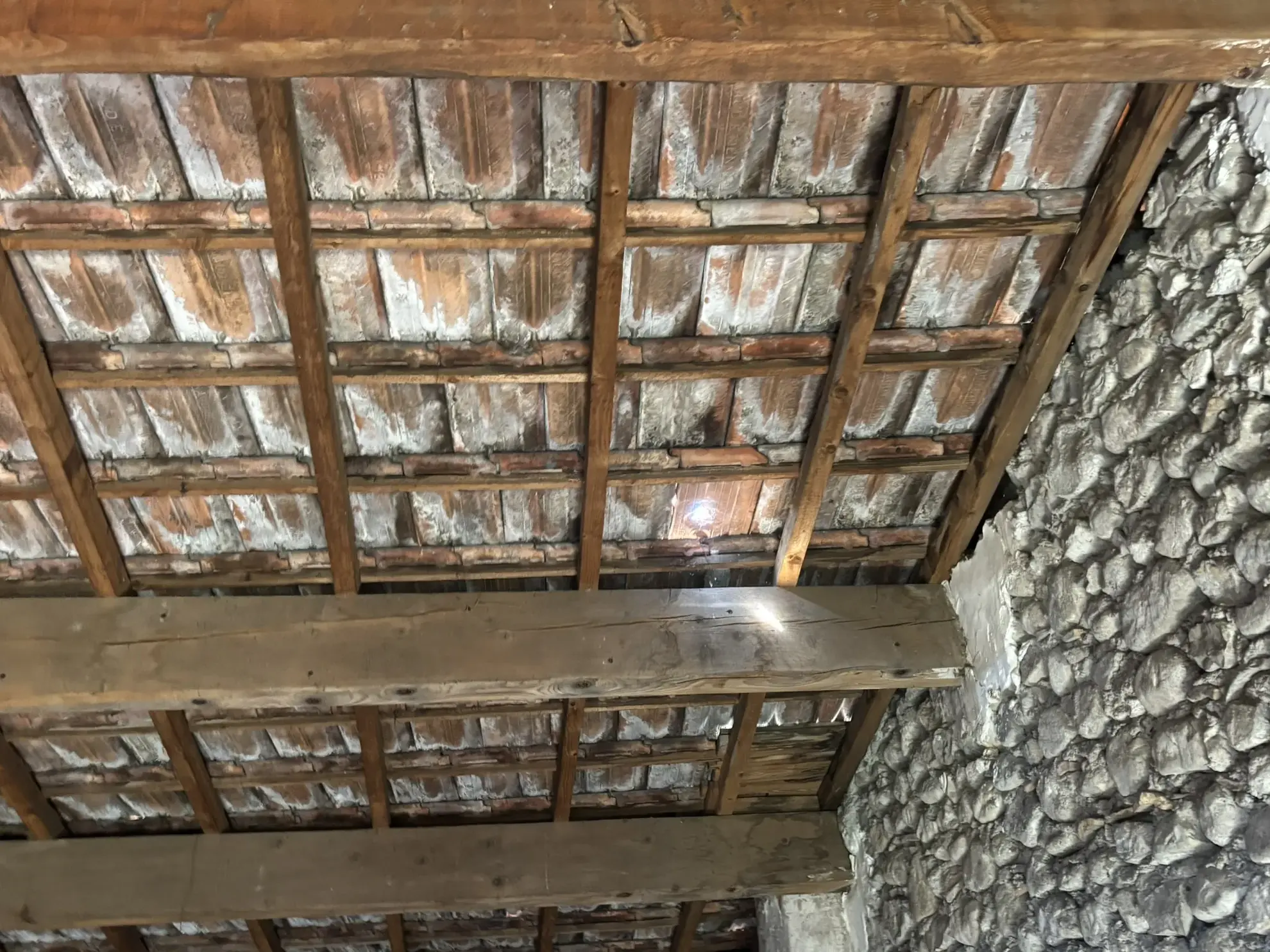 Maison de village à rénover avec jardin et garage au cœur de Buis-les-Baronnies 