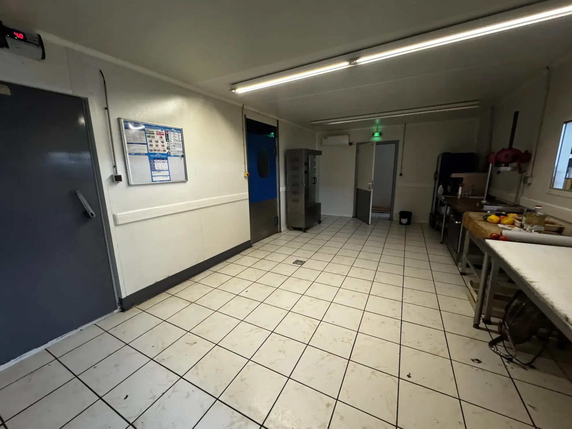 Fonds de commerce à Wallers - Alimentation, fruits, légumes, épicerie et boucherie 