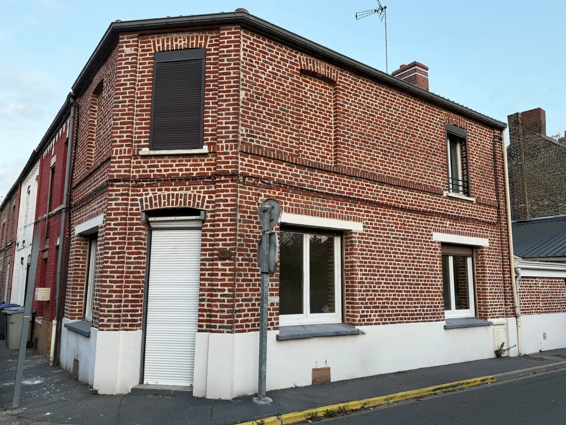 Maison à vendre à Denain - 2 chambres, chauffage gaz, idéal premier achat
