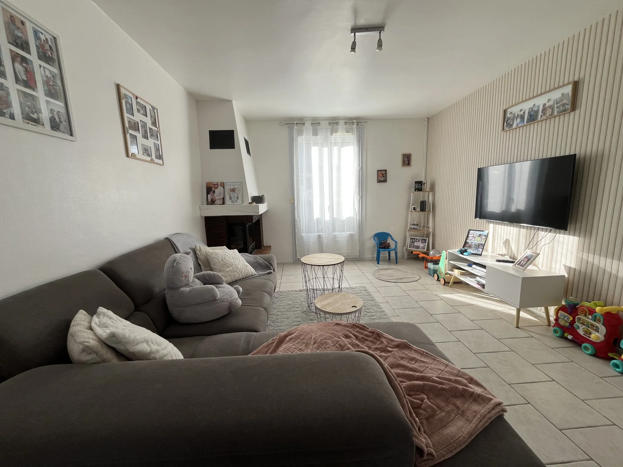 Maison de 93 m² à Le Mans avec jardin, garage et 3 chambres