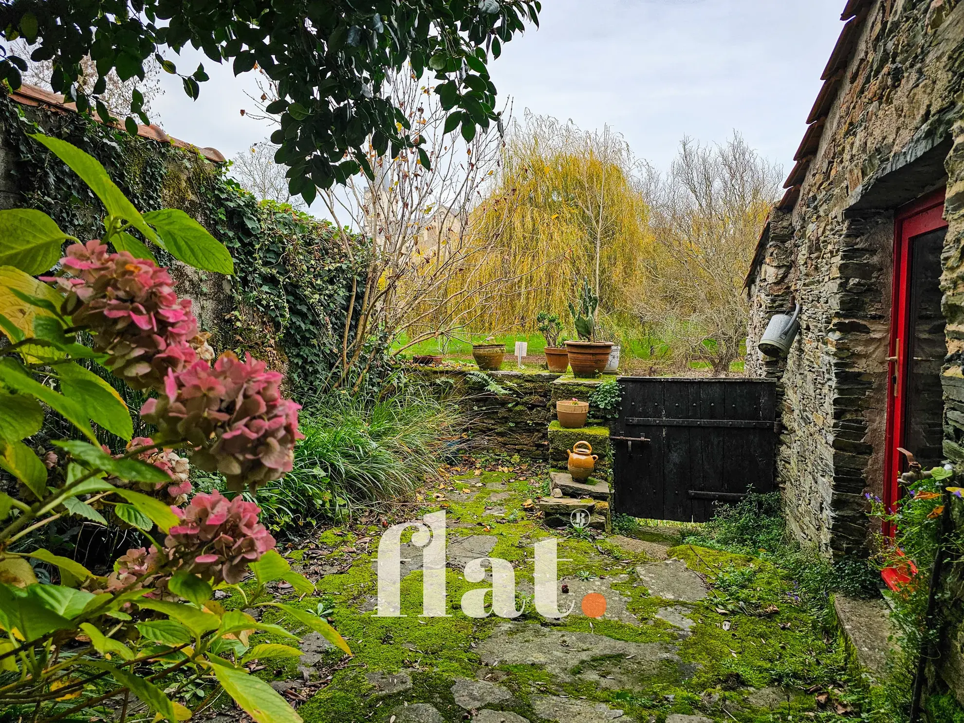 Maison de 122 m² avec jardin et charme authentique à Pont-Saint-Martin 