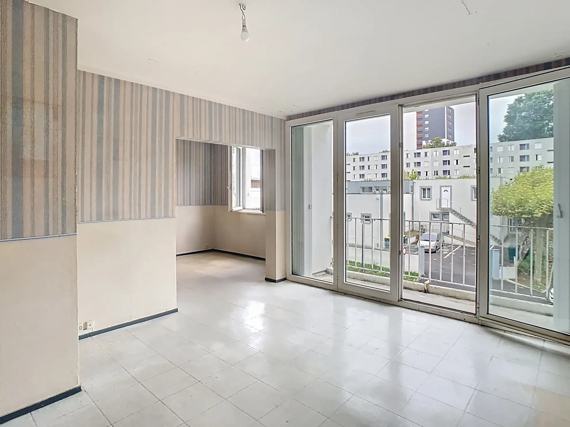 Appartement T3 lumineux à Mourenx pour 62 000 € avec balcon et cave 