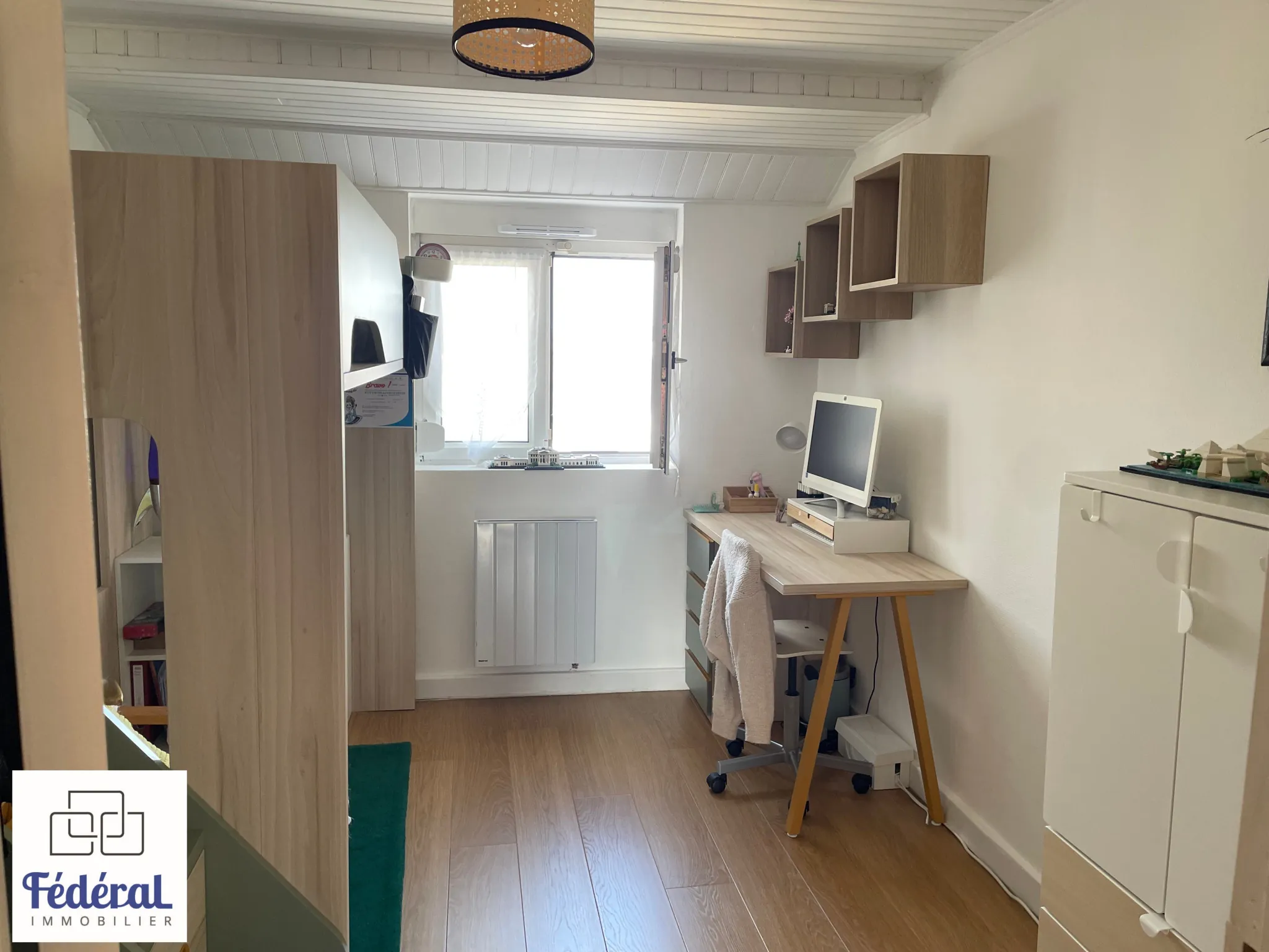 Appartement F4-bis lumineux de 96m² à Schiltigheim avec cour et caves 