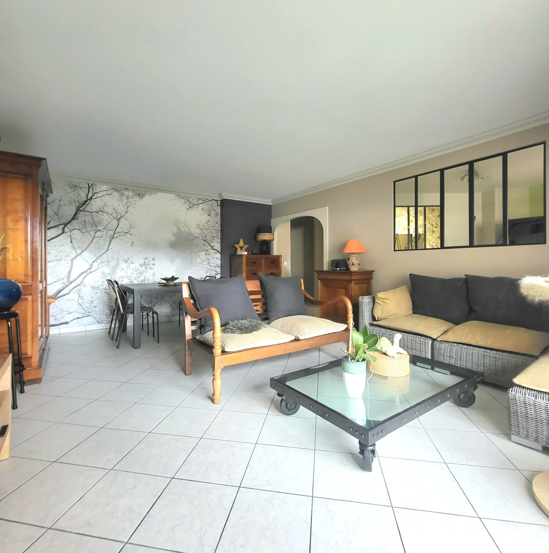 Appartement T4 lumineux avec parking à Pontoise, secteur recherché 