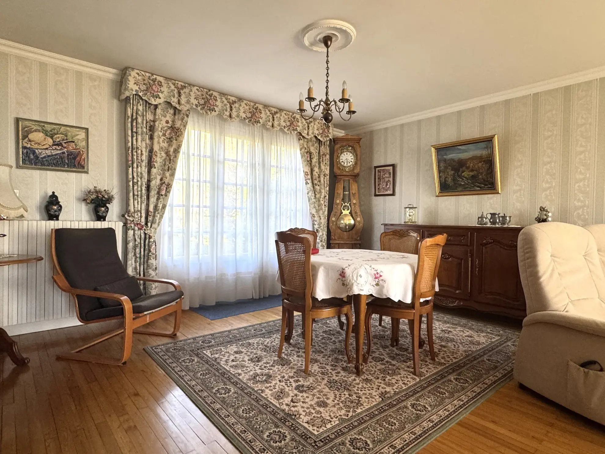 Belle maison de 130 m² à vendre à Ribérac, calme et proche commodités 