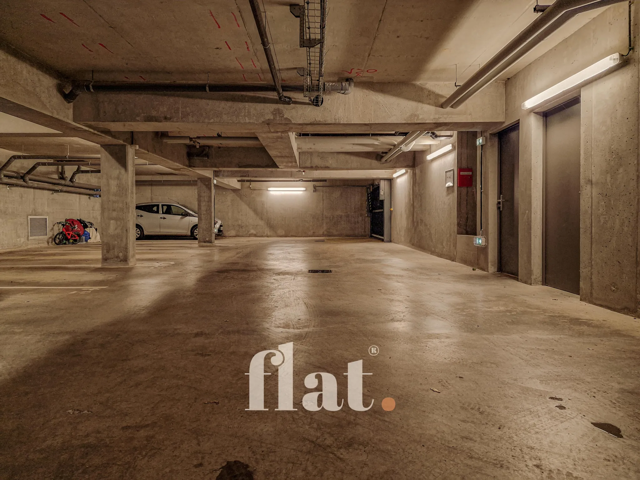 Appartement 2 bis avec terrasse et stationnement sécurisé à Nantes 