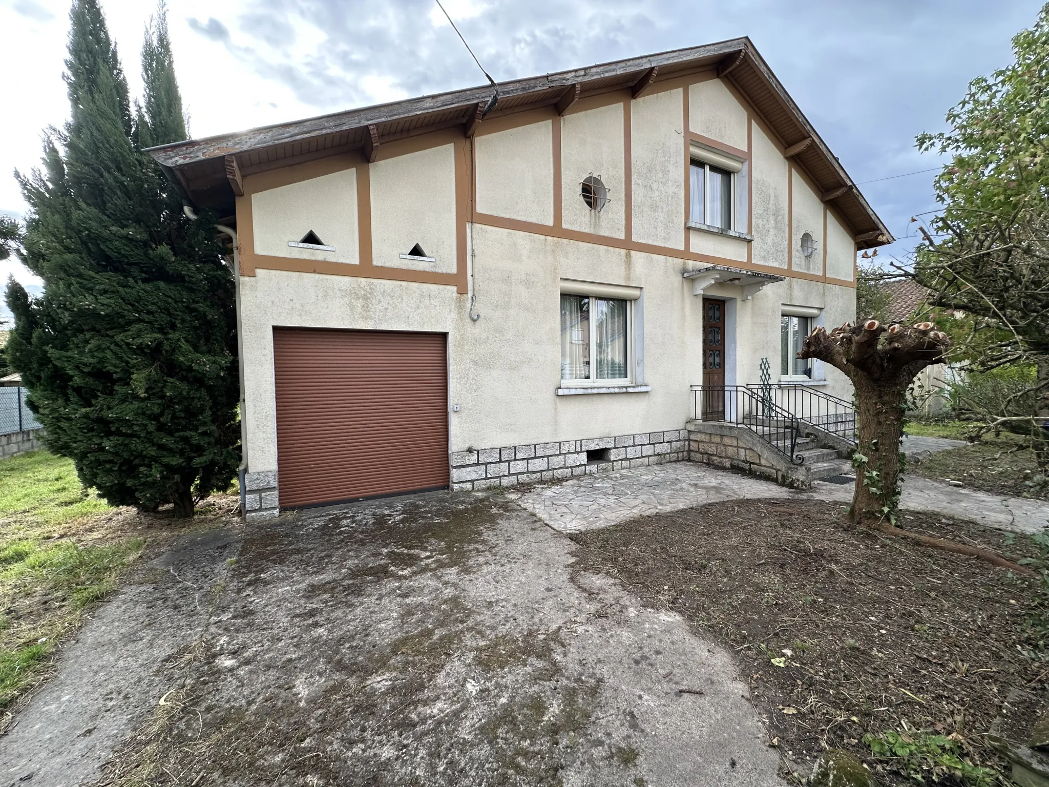Maison à vendre de 97m² à Marmande avec jardin et garage, 4 chambres