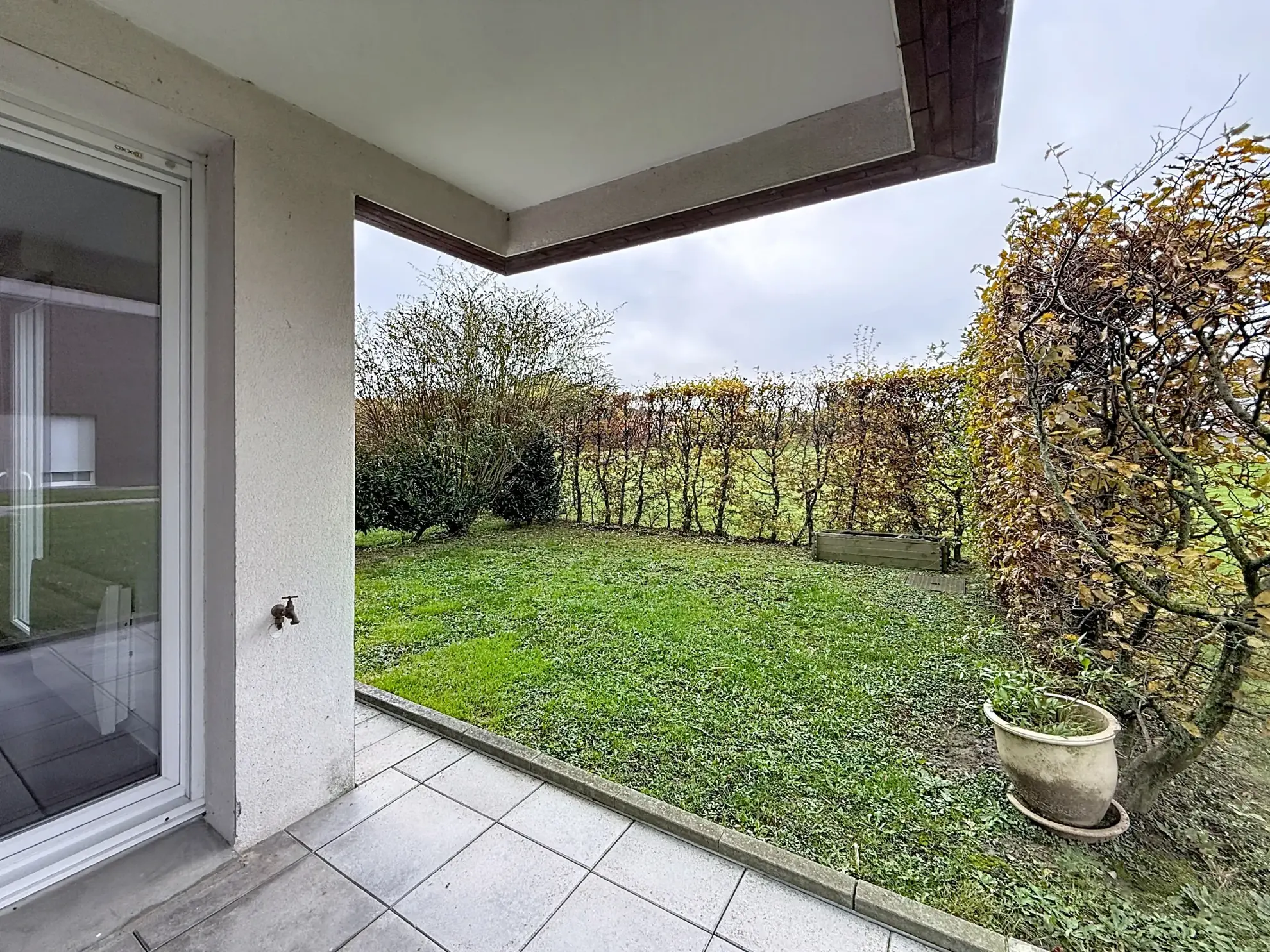 Appartement récent avec jardin et terrasse à Mouvaux près de Tourcoing