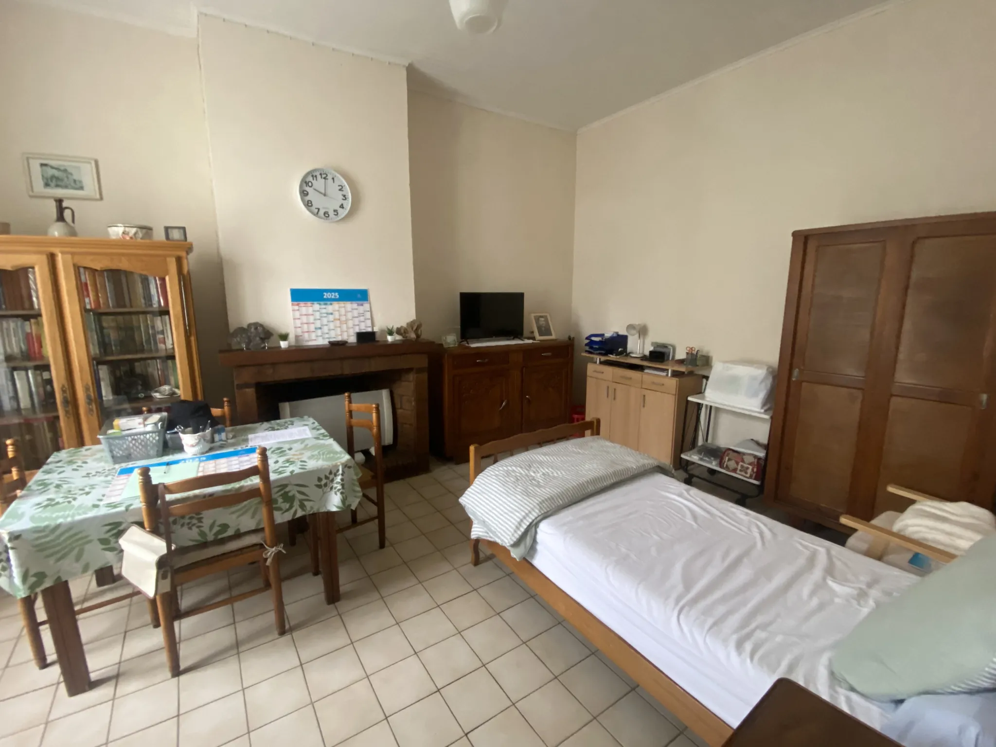 Maison de 136 m² à La Réole avec grand jardin et garage, investissement potentiel 