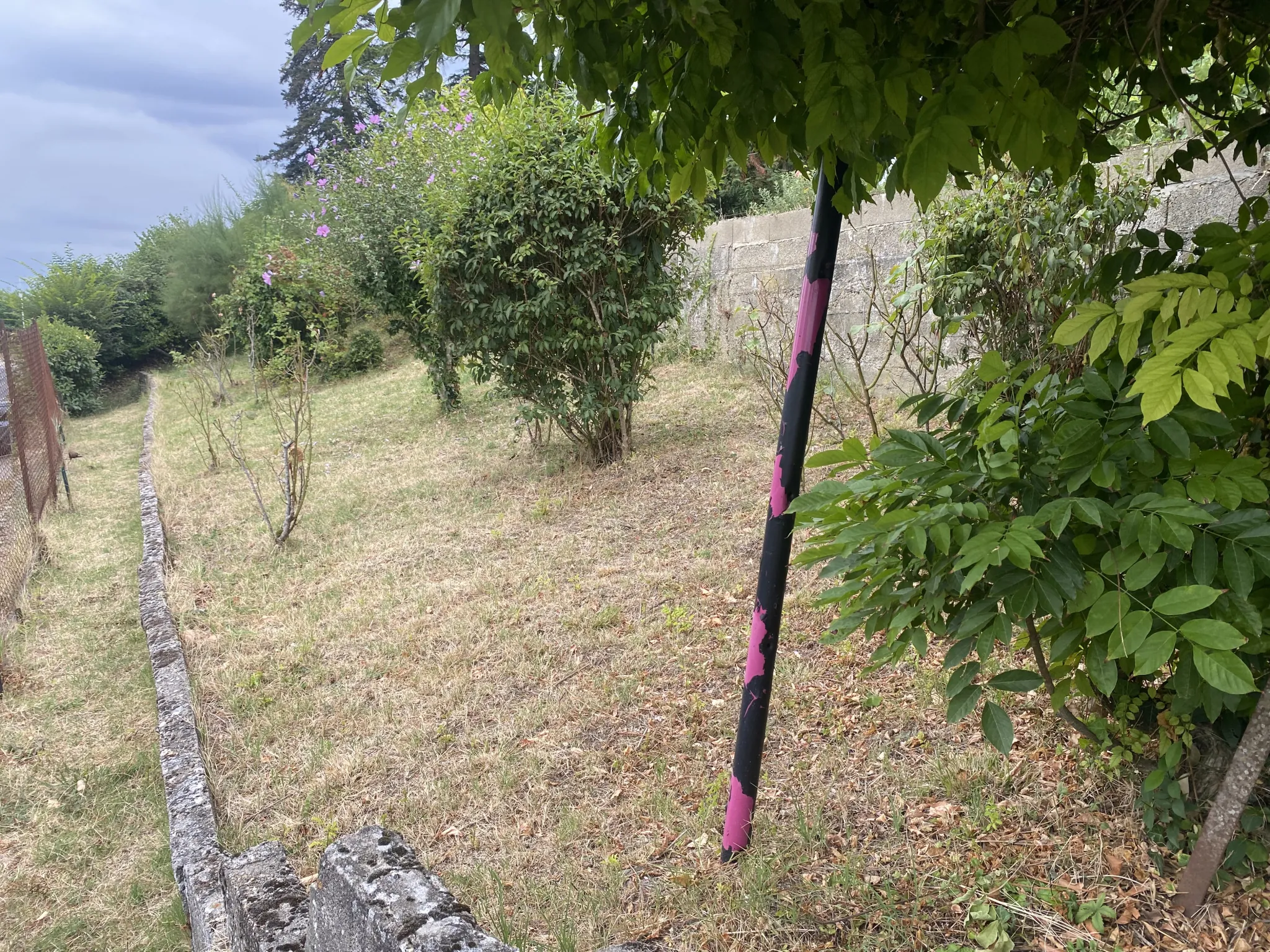 Maison de 136 m² à La Réole avec grand jardin et garage, investissement potentiel 