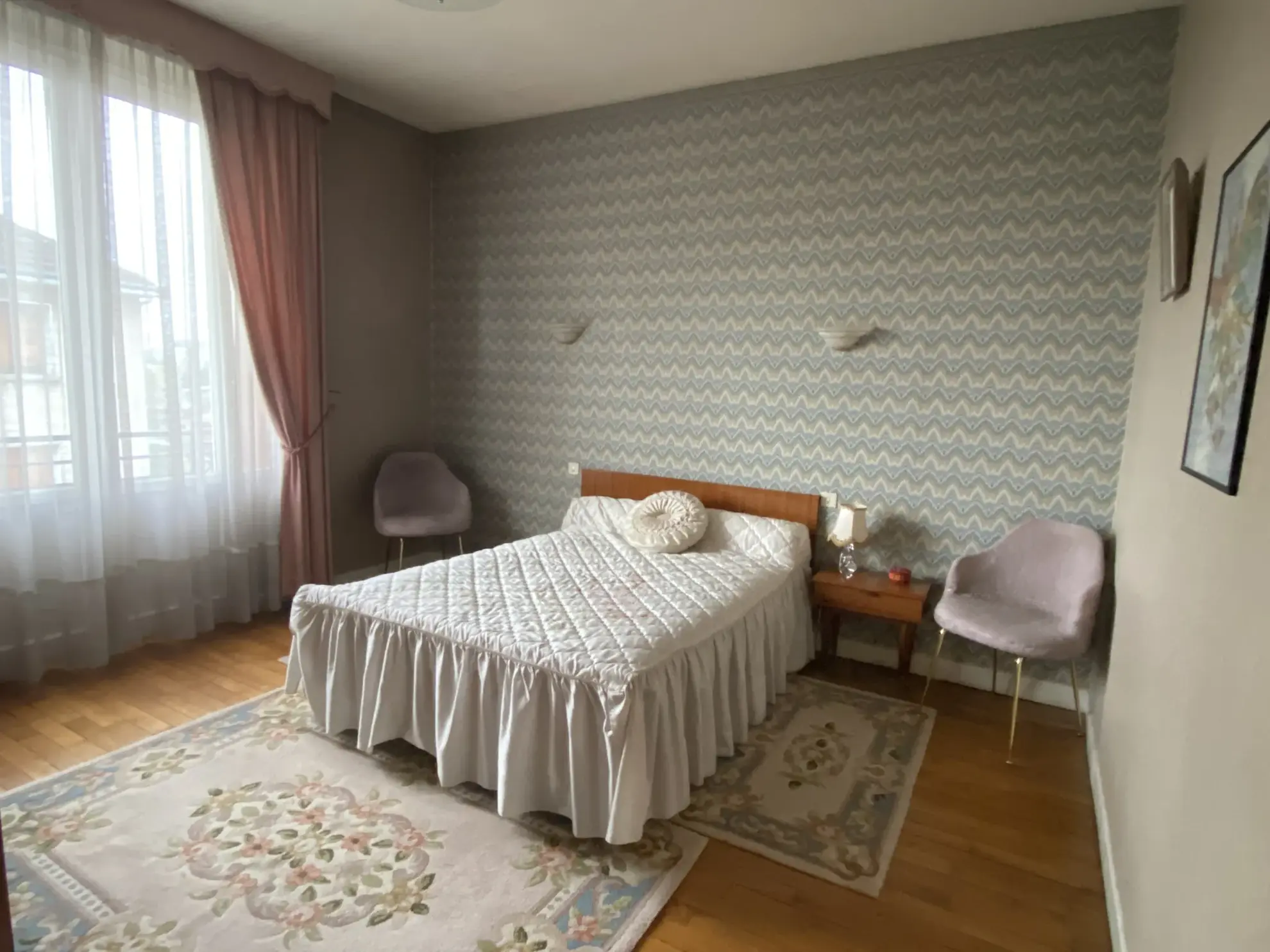 Maison d'architecte à Limoges avec grand séjour, jardin et potentiel de modernisation 