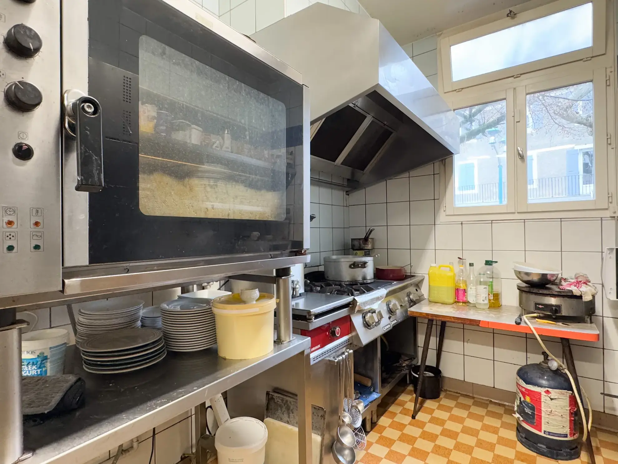 Fonds de commerce bar-restaurant avec licence IV à Saint-Sauveur-de-Montagut en Ardèche 