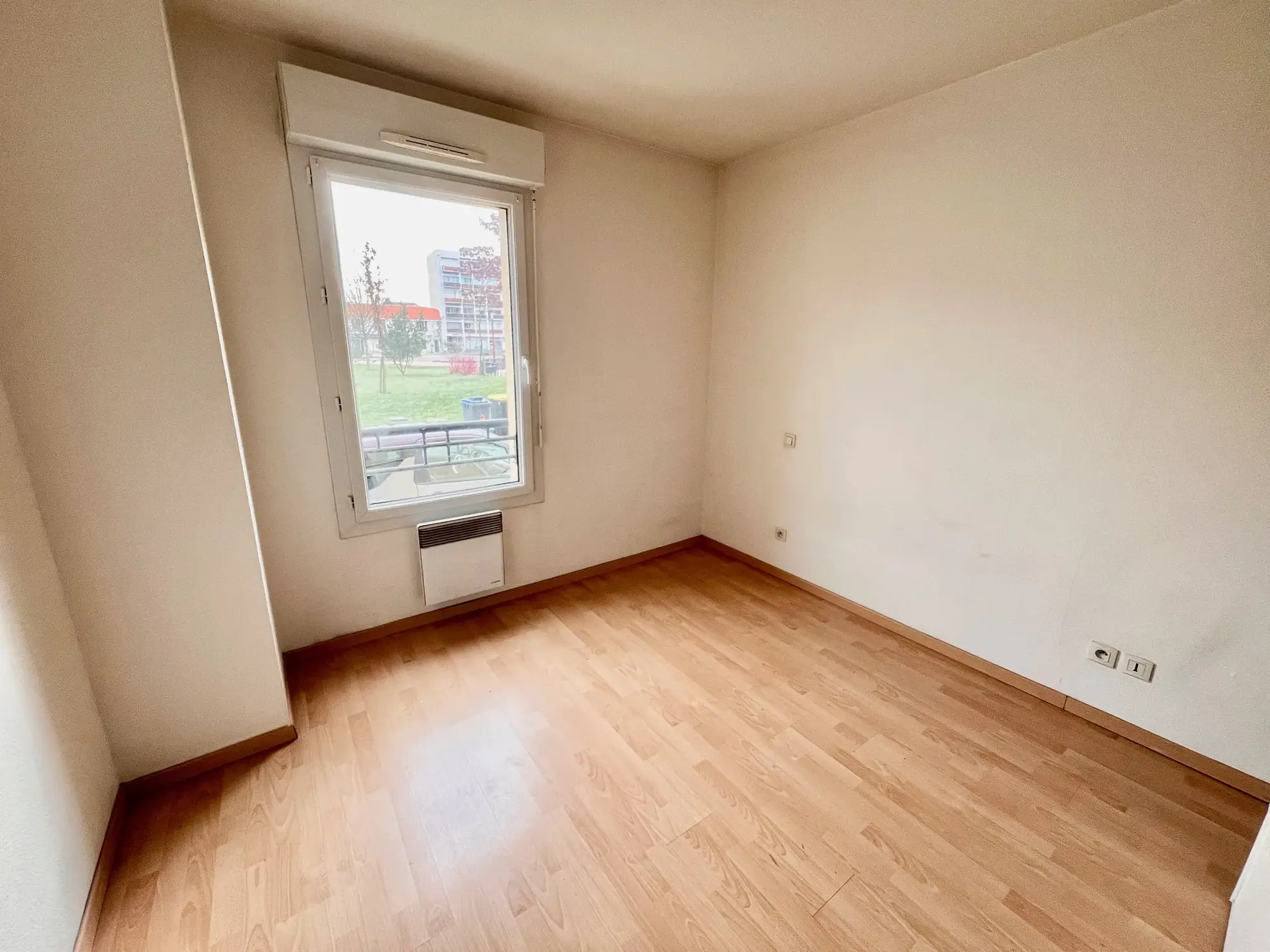 Appartement T3 à Nanterre de 57 m² avec cave, proche centre-ville 