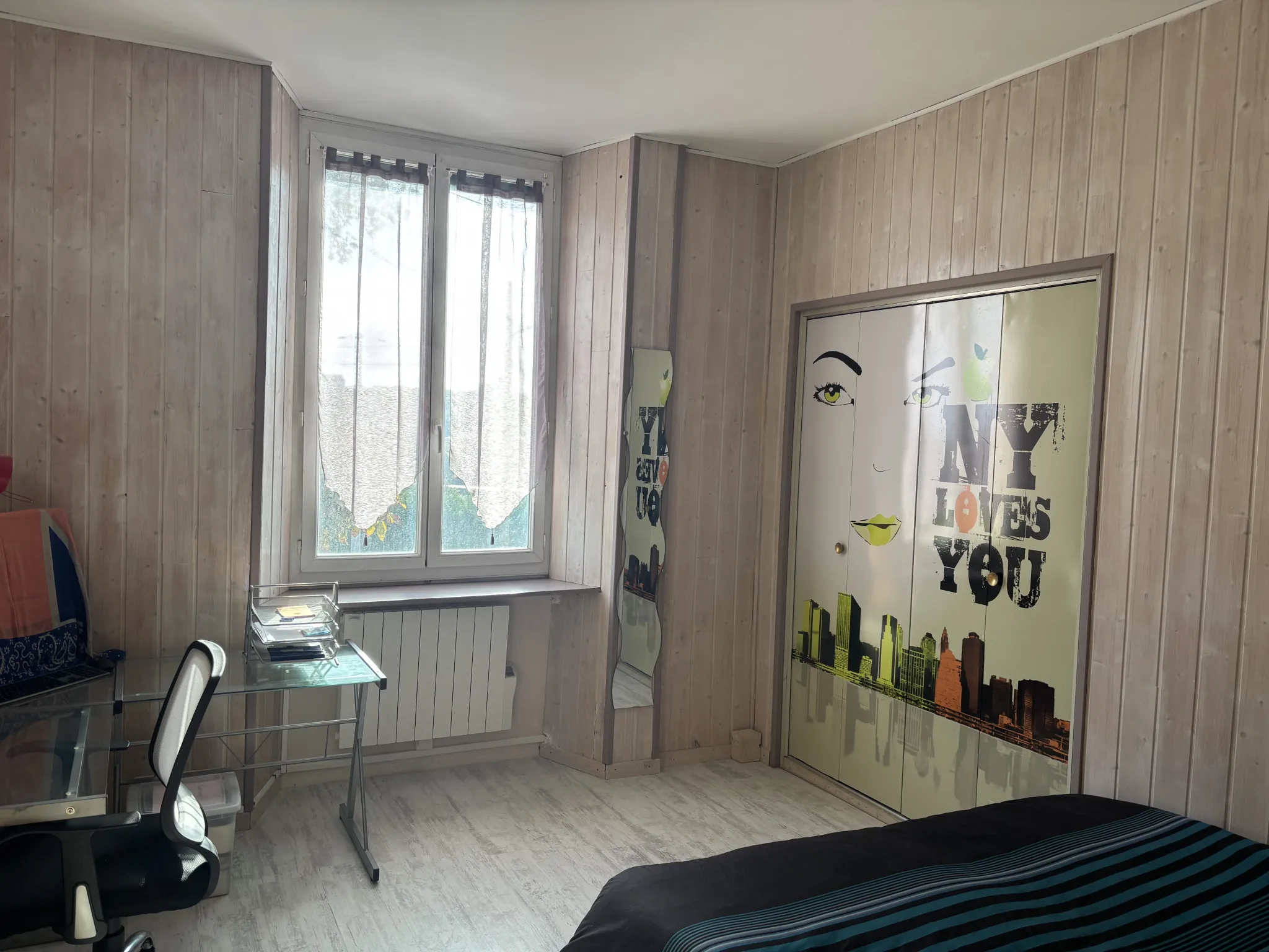 Maison familiale spacieuse à Pezens – 134 m² avec jardin et garage 