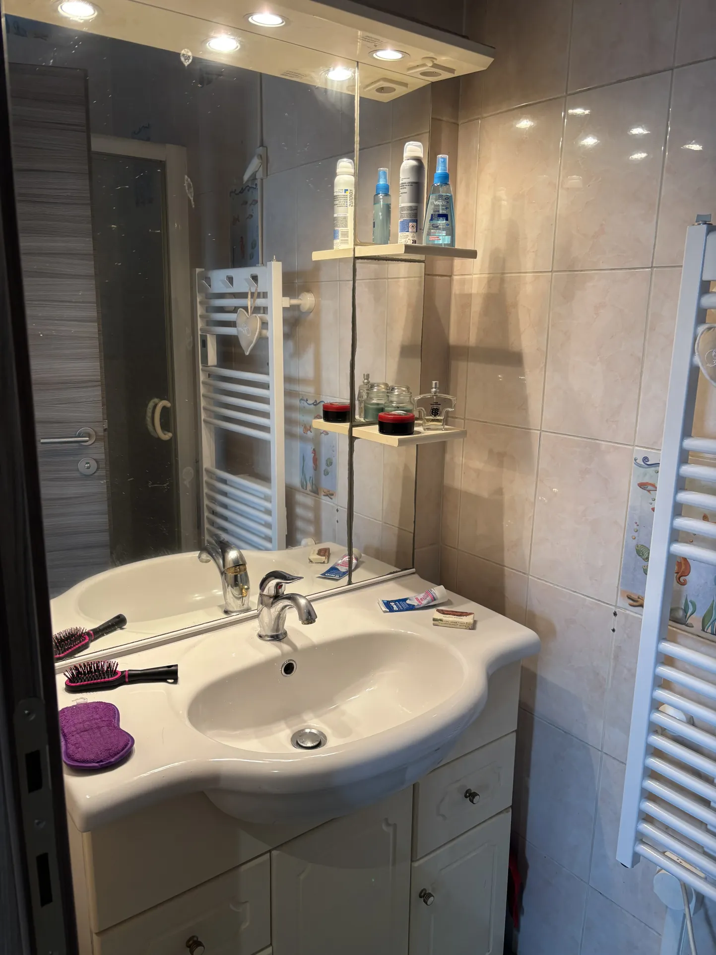 Maison familiale spacieuse à Pezens – 134 m² avec jardin et garage 