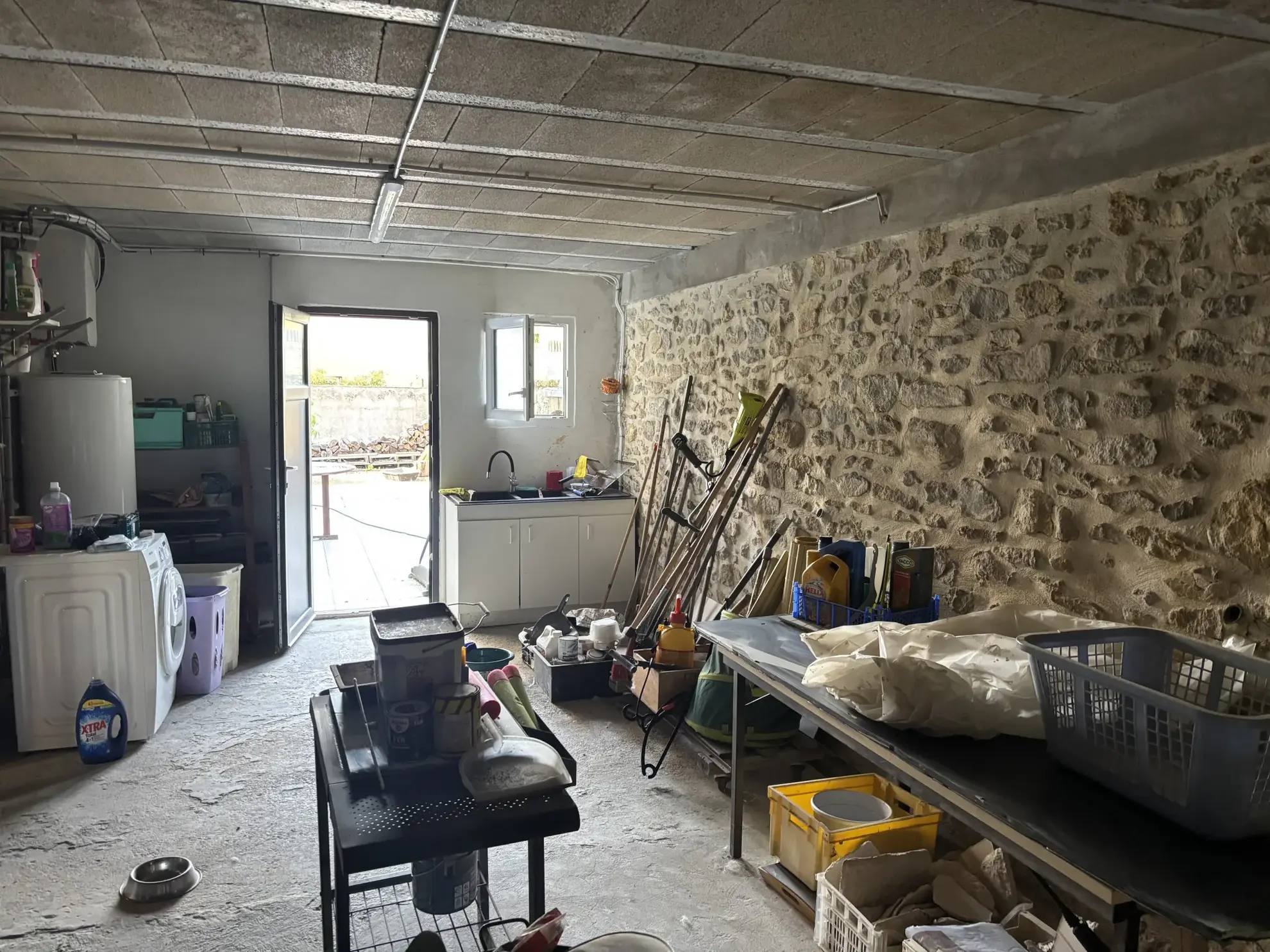 Maison familiale spacieuse à Pezens – 134 m² avec jardin et garage 