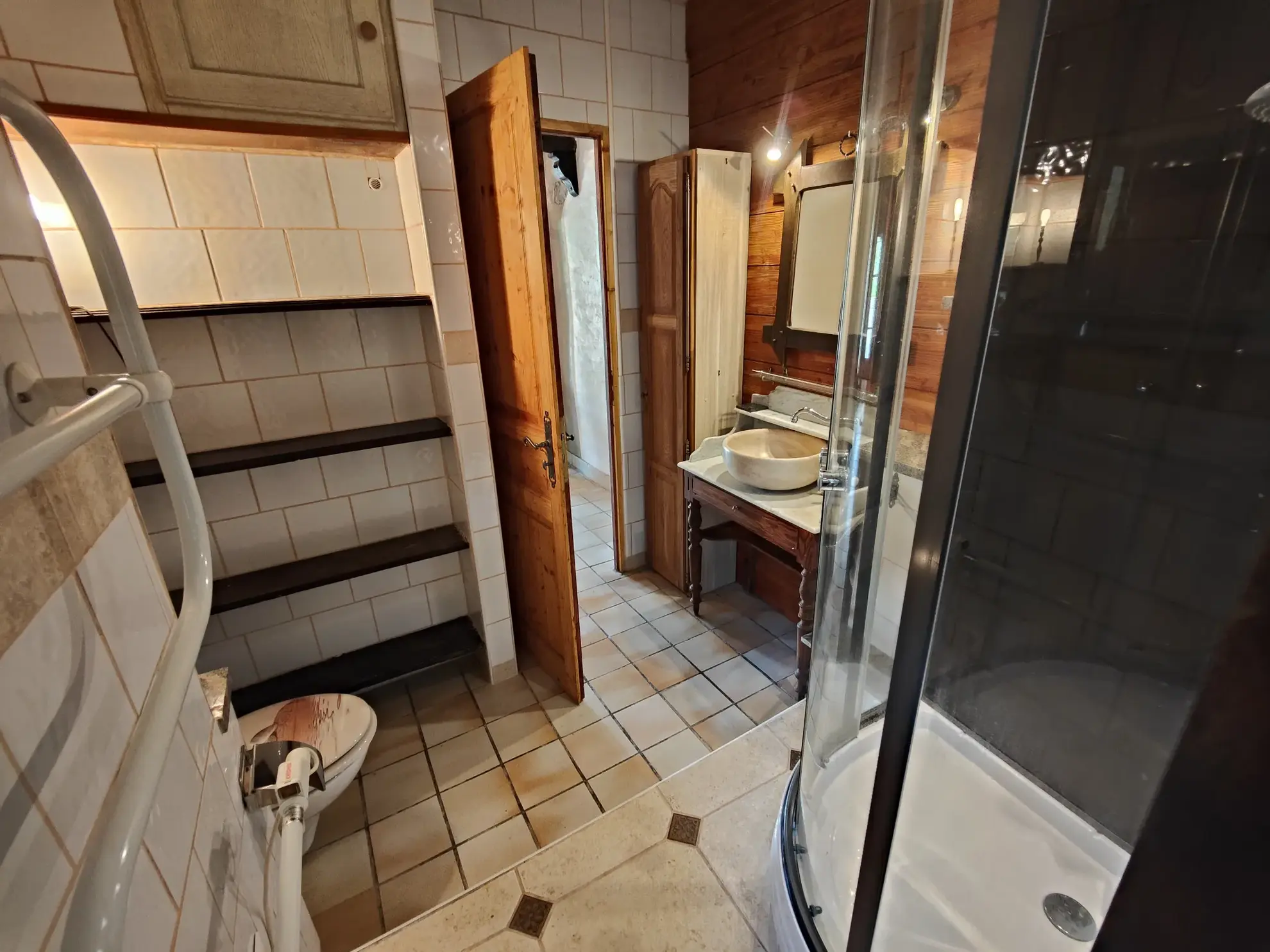 Maison médiévale rénovée de 156 m² dans un hameau paisible près de Guéret 