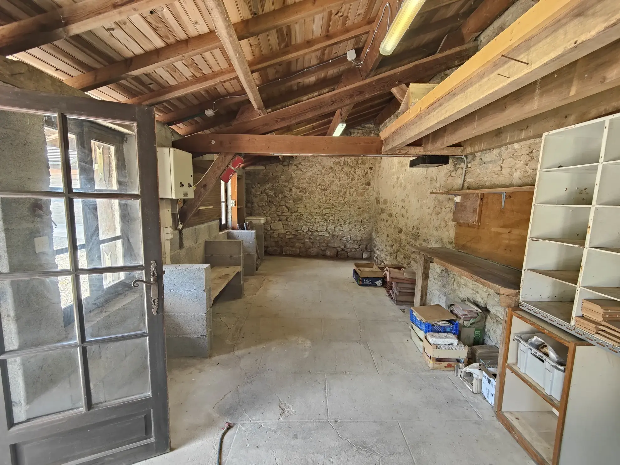 Maison médiévale rénovée de 156 m² dans un hameau paisible près de Guéret 