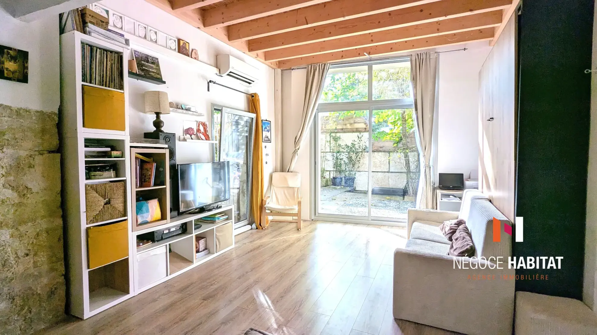 Appartement familial avec jardin, piscine et 3 chambres à Sommières 