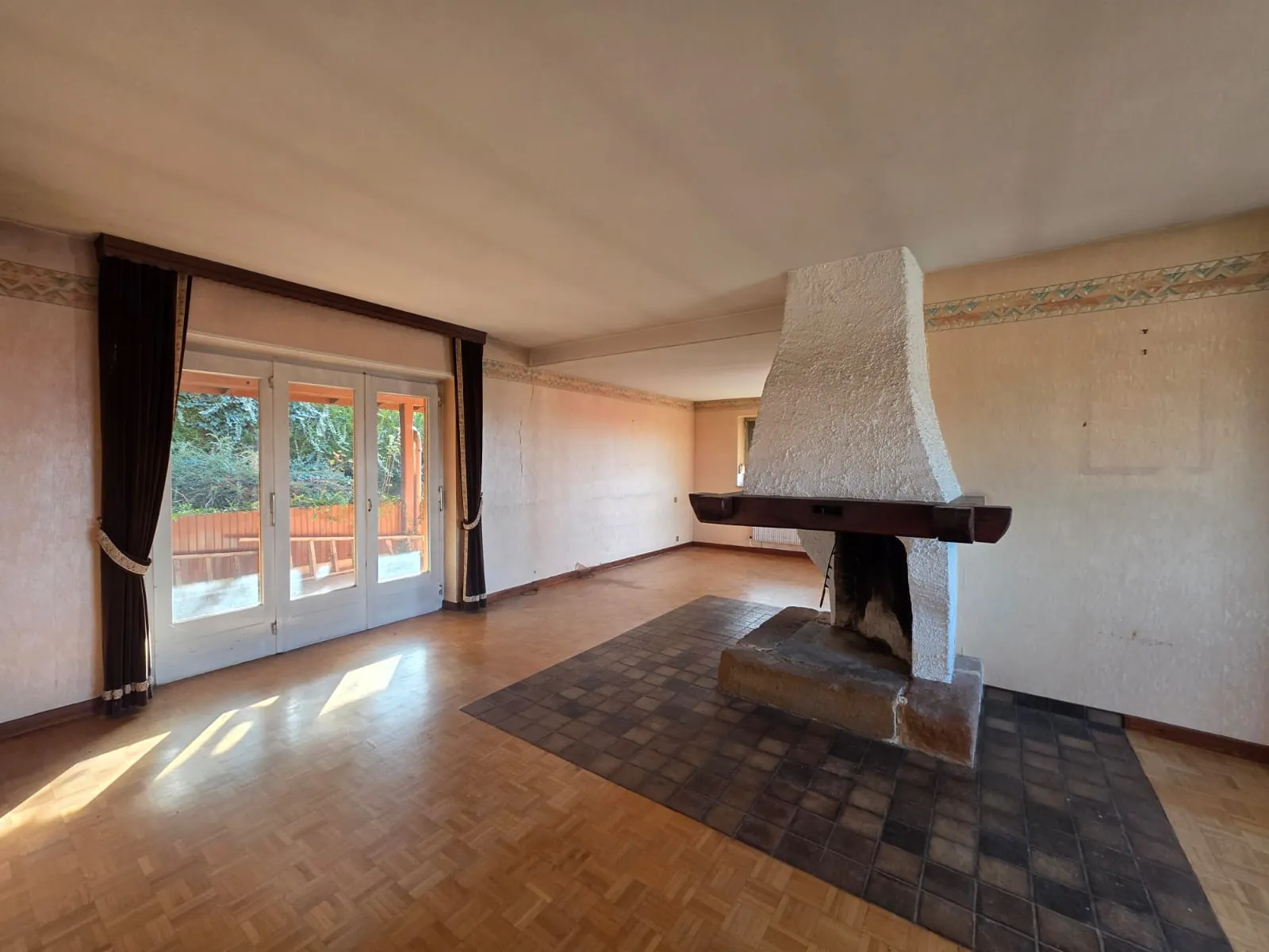 Maison familiale de 137m² avec vue à Altkirch, garage et terrasse 