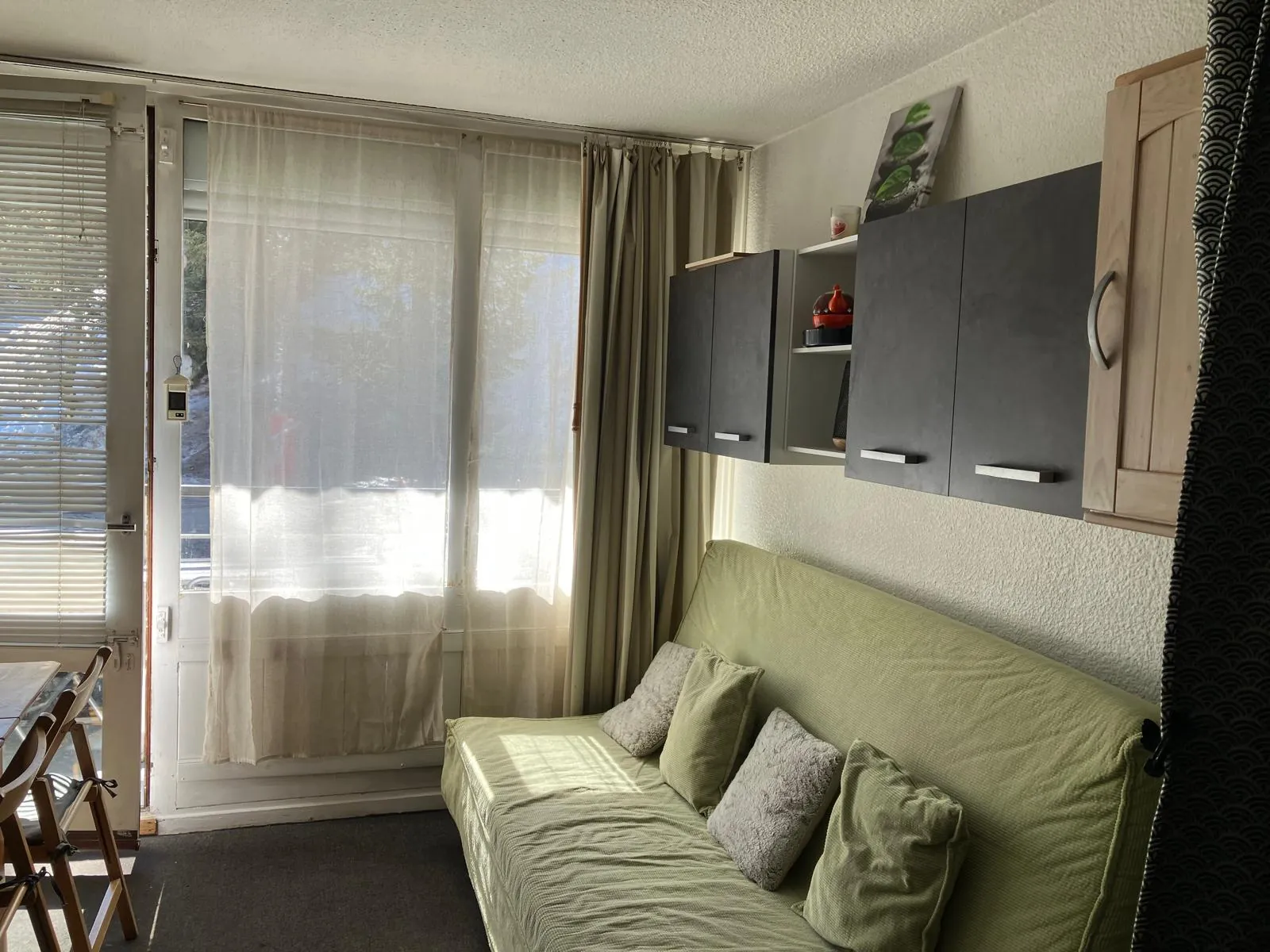 Studio à vendre dans le secteur Escondus à Vars - 4 couchages, balcon sud 