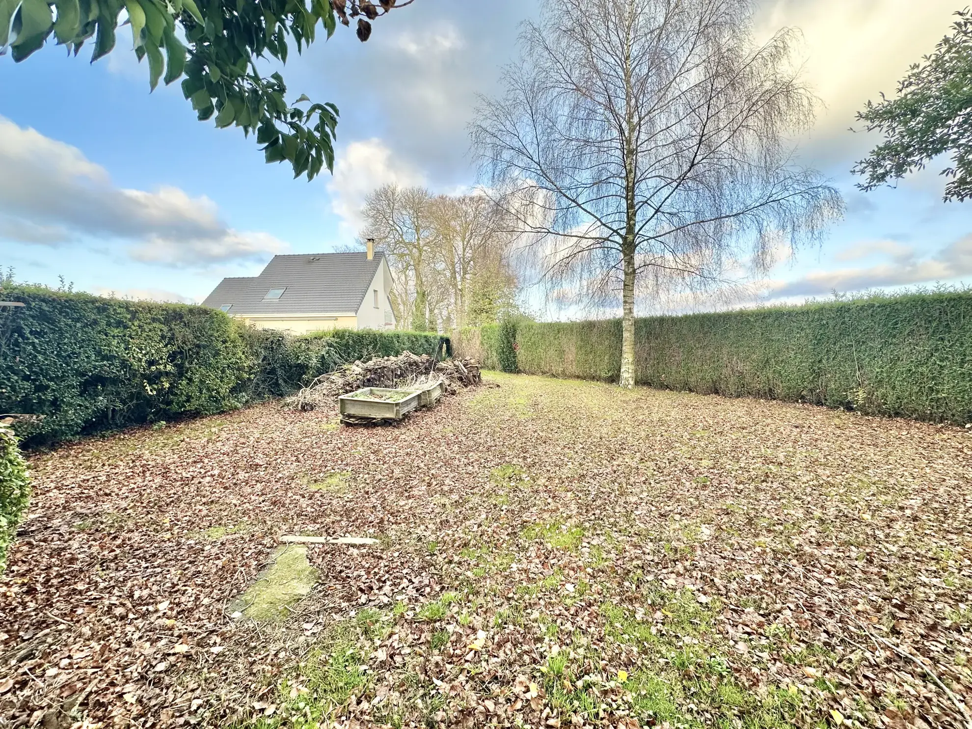 Longère à vendre dans la région de Rouen, 3 chambres, jardin clos, garage – Opportunité à saisir 