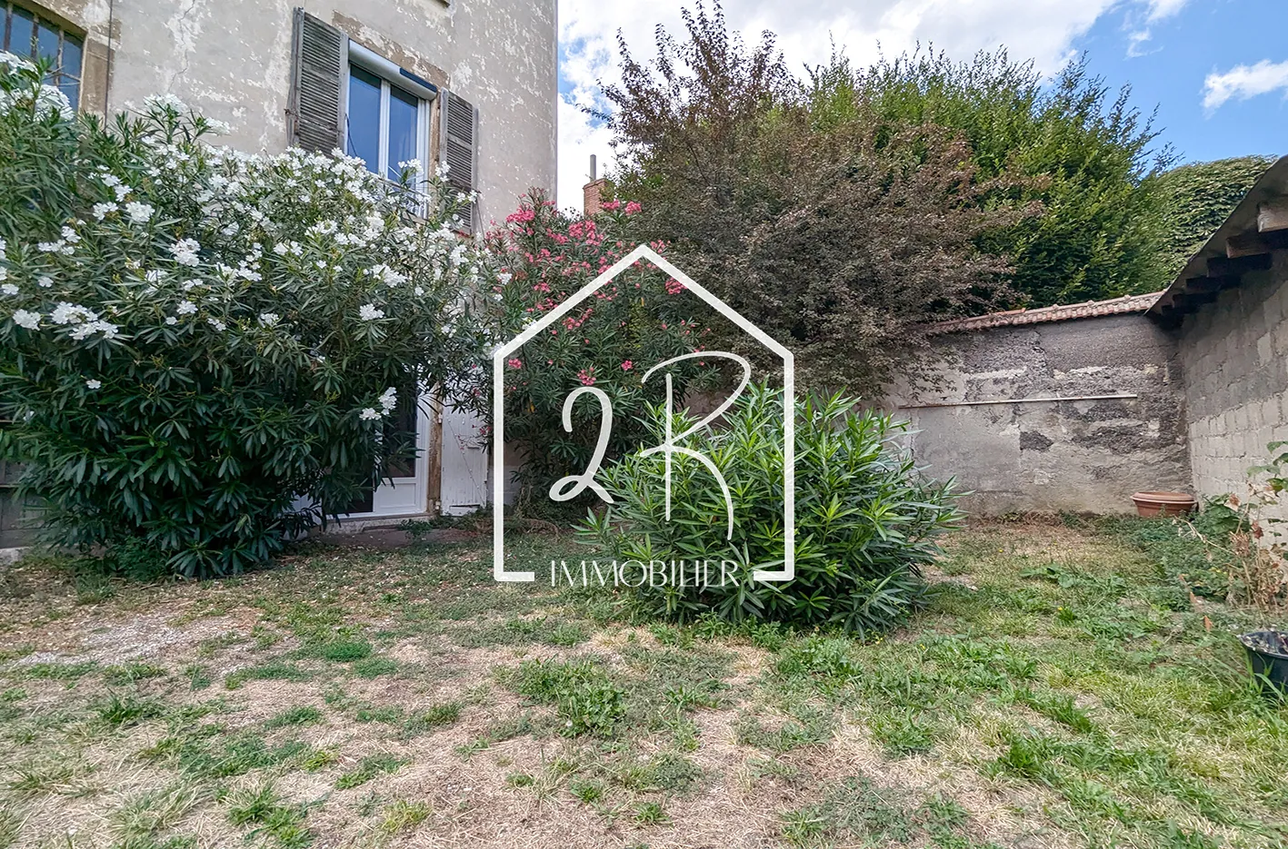 Appartement T2 lumineux avec mezzanine à Vienne - Garage, cave et jardin partagé