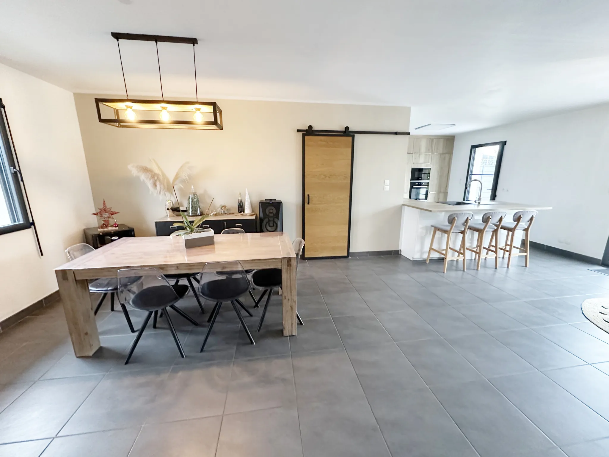 Maison de plain-pied à Grézillé, modernité et confort au cœur de la Loire-Authion 